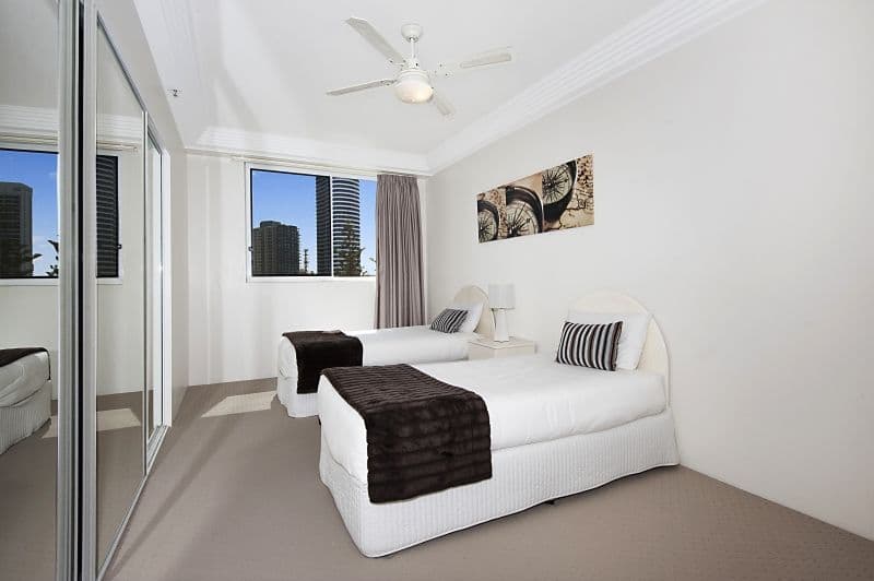 APT 15 'Carmel By The Sea' 177 Old Burleigh Road, BROADBEACH QLD 4218, Broadbeach - Thumbnail 8