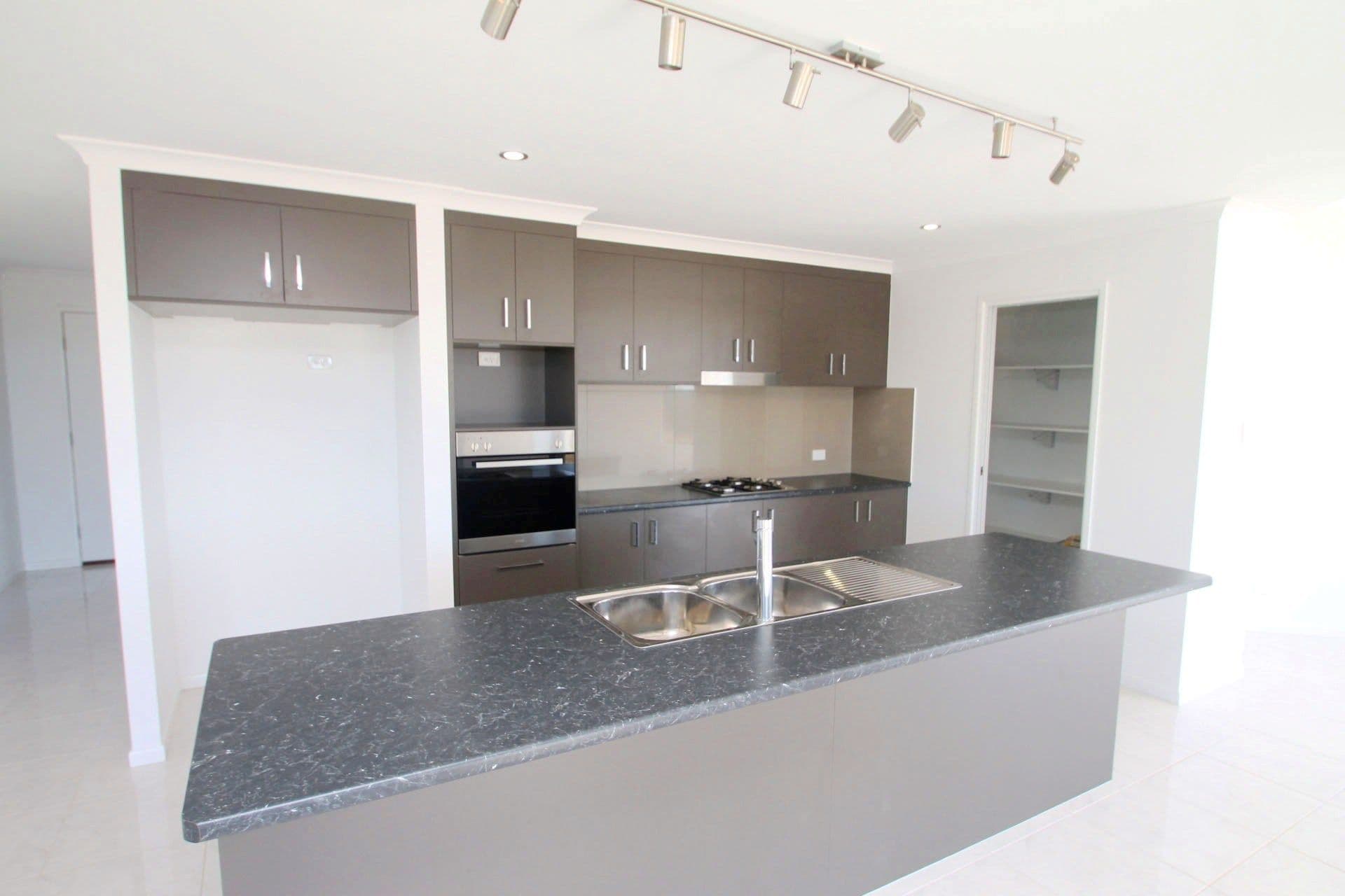 17 Stockman Drive, Benaraby QLD 4680, Benaraby - Thumbnail 3
