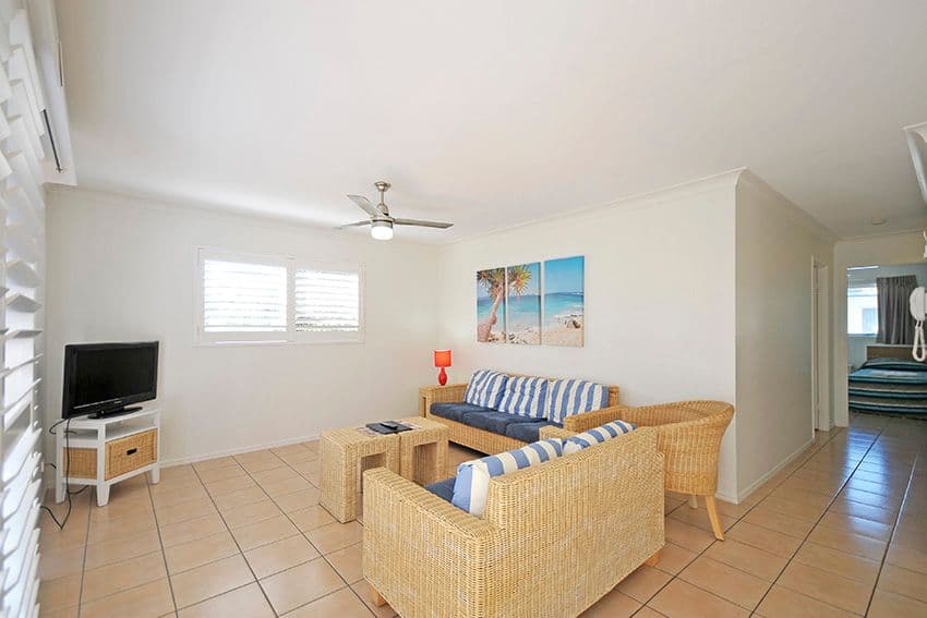 186 'Grande Florida'  7 Redondo Avenue, Miami QLD 4220, Miami - Thumbnail 2
