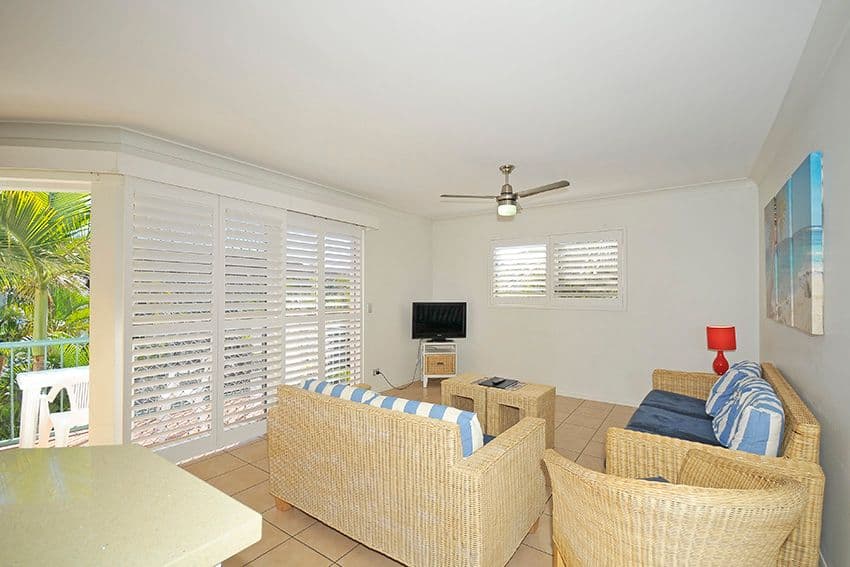 186 'Grande Florida'  7 Redondo Avenue, Miami QLD 4220, Miami - Thumbnail 3