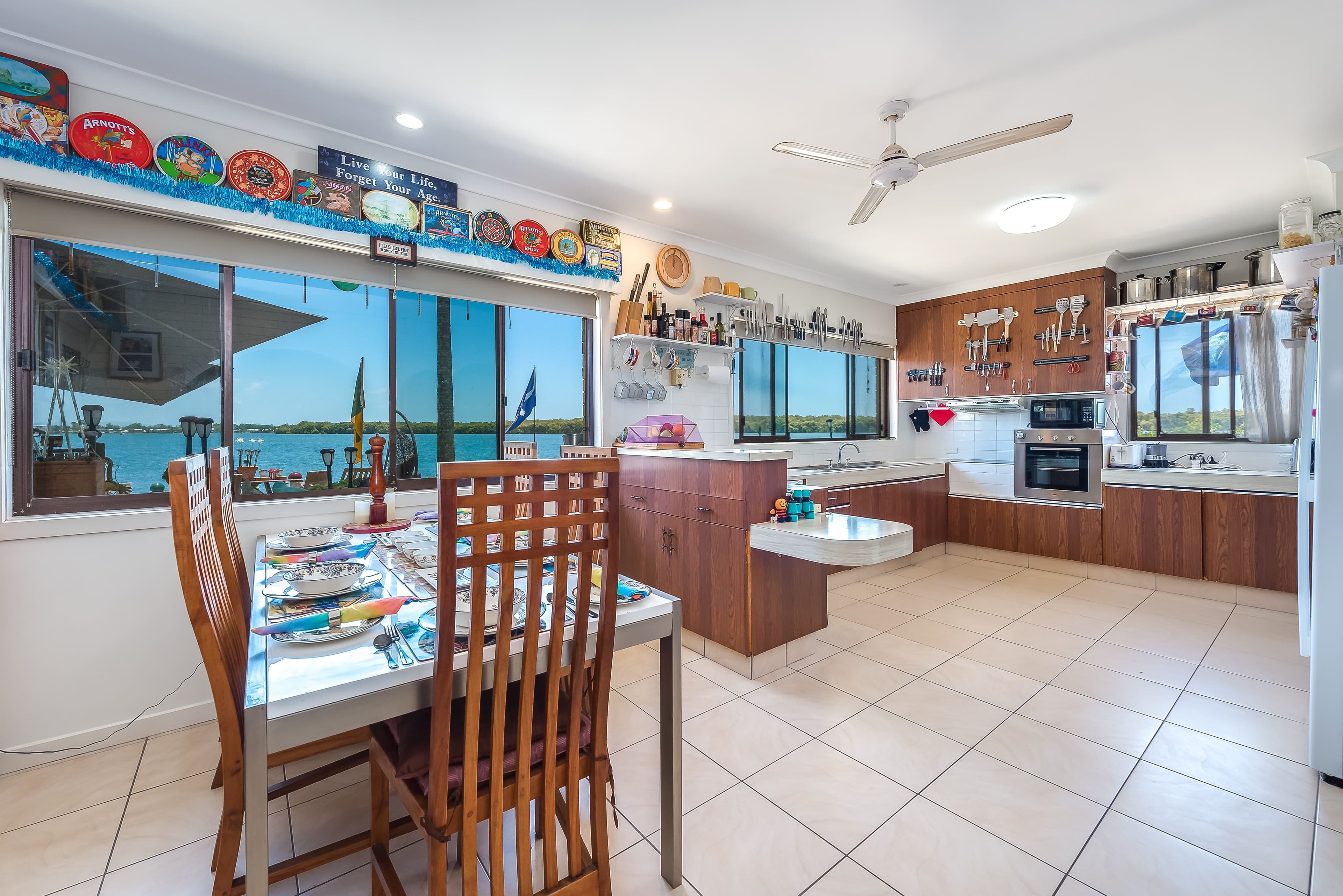 17 Beardsley Court, Paradise Point QLD 4216, Paradise Point - Thumbnail 8