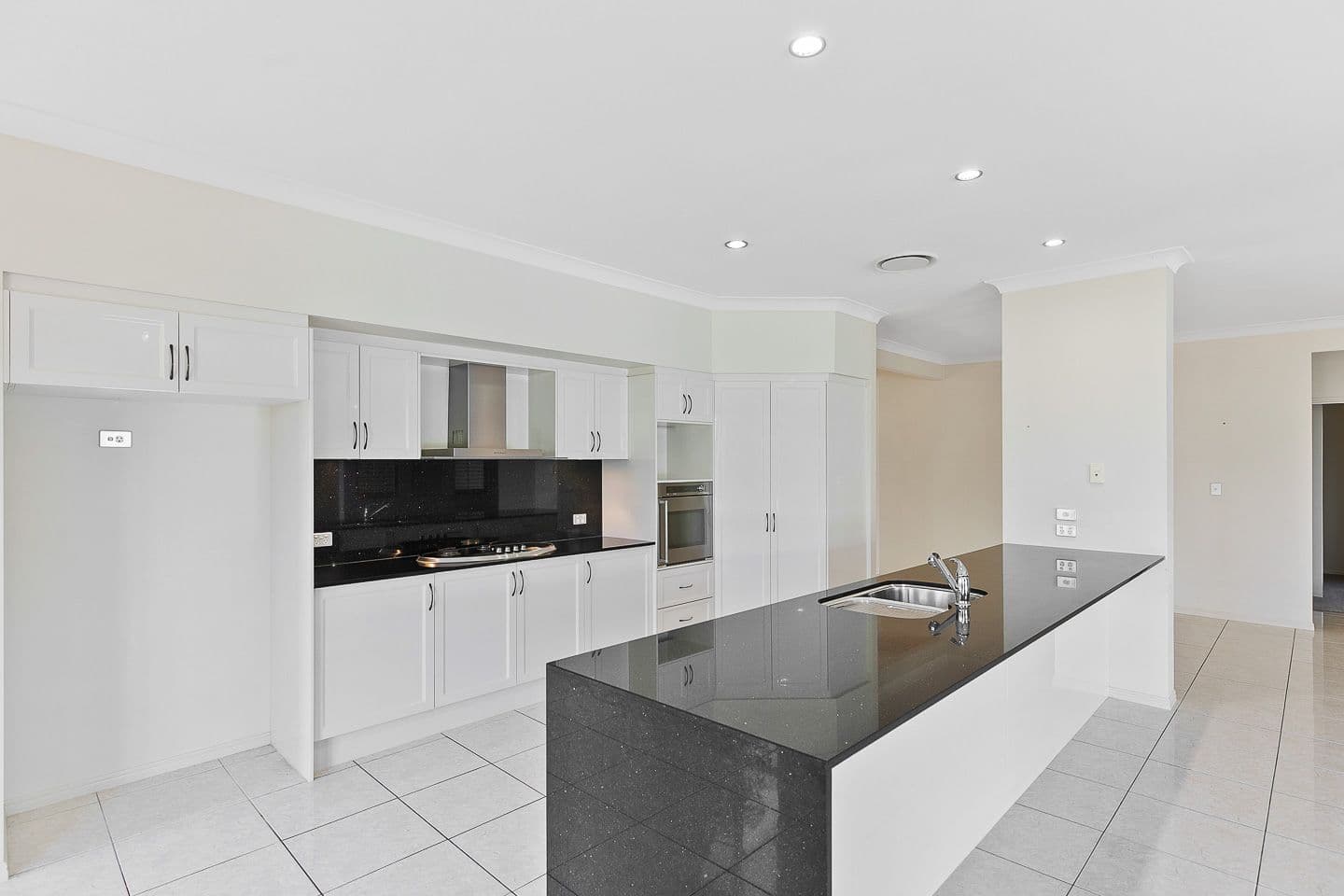 5 Pandanus Drive, Dundowran Beach QLD 4655, Dundowran Beach - Thumbnail 7
