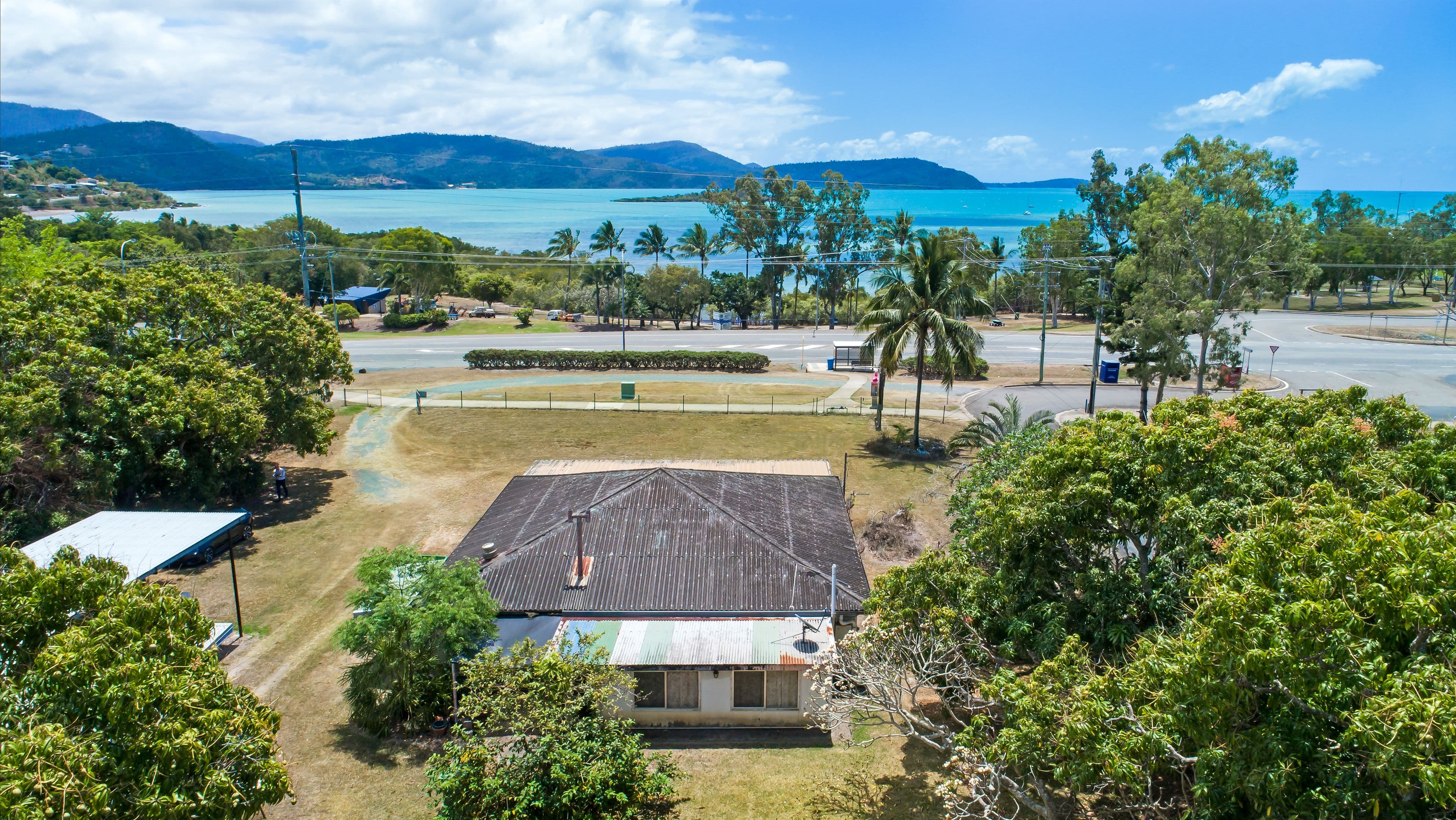 244 Shute Harbour Road, Cannonvale QLD 4802, Cannonvale - Thumbnail 2