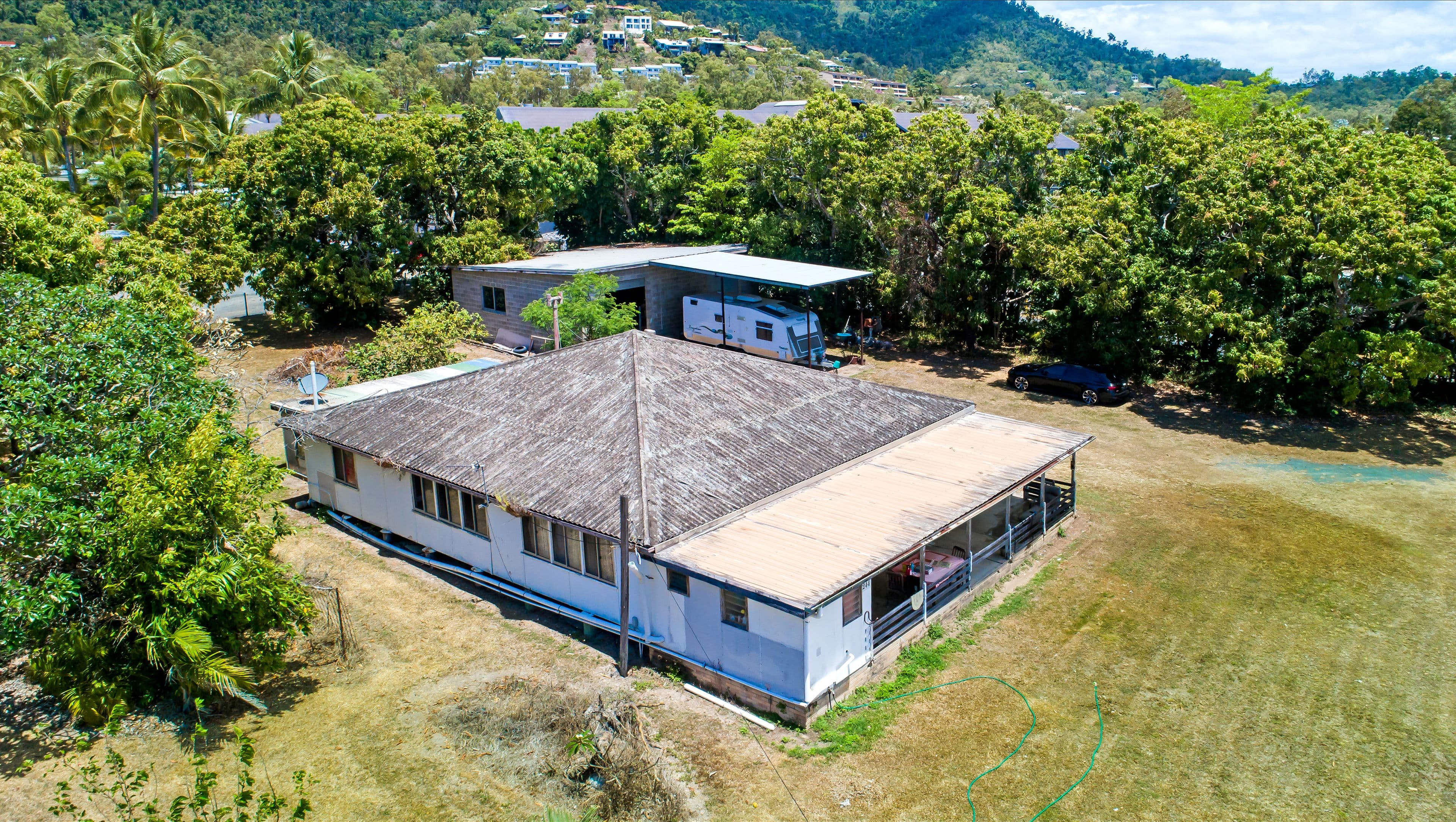 244 Shute Harbour Road, Cannonvale QLD 4802, Cannonvale - Thumbnail 3