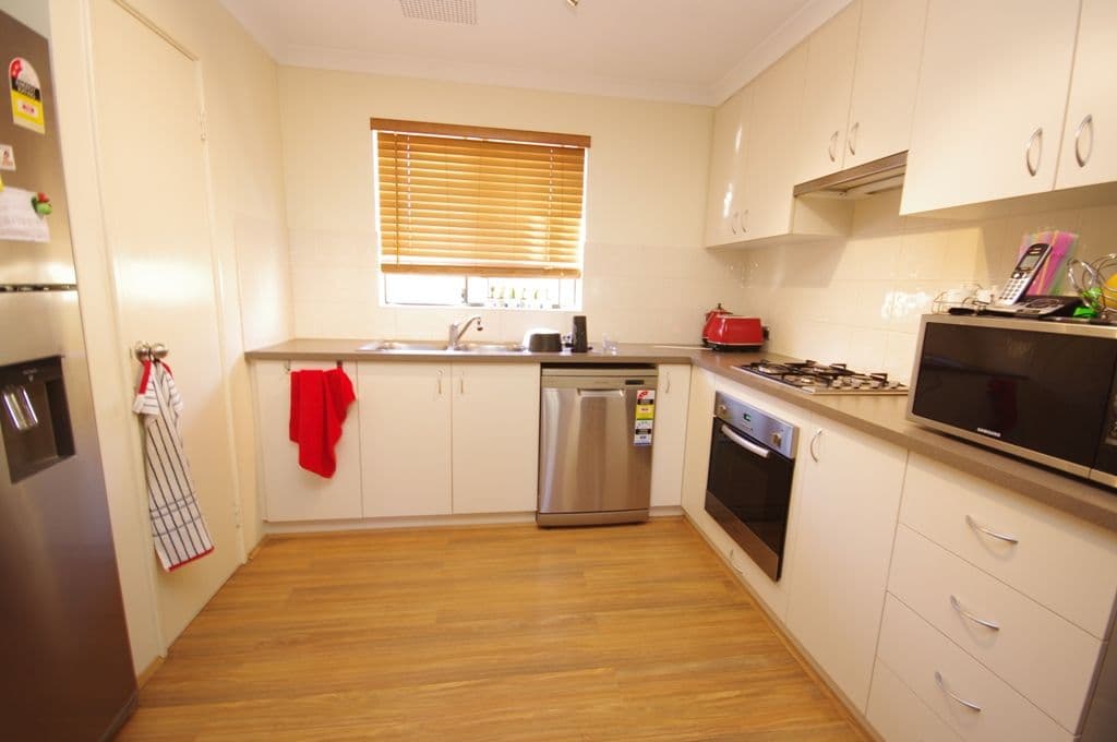 10a Climping Street, BALGA WA 6061, Balga - Thumbnail 5