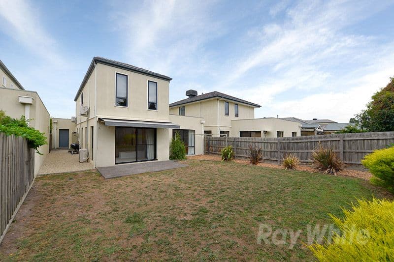 19 Sovereign Manors Crescent, ROWVILLE VIC 3178, Rowville - Thumbnail 8