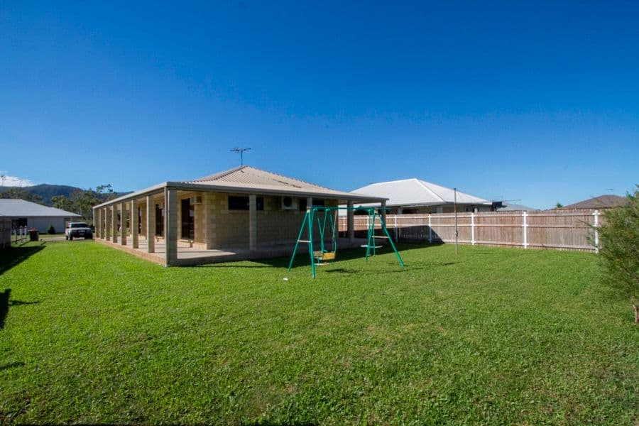 25 Stella Street, KELSO QLD 4815, Kelso - Image 1