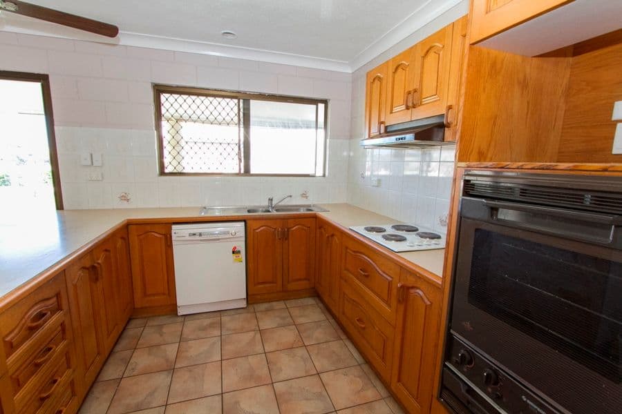 25 Stella Street, KELSO QLD 4815, Kelso - Thumbnail 5