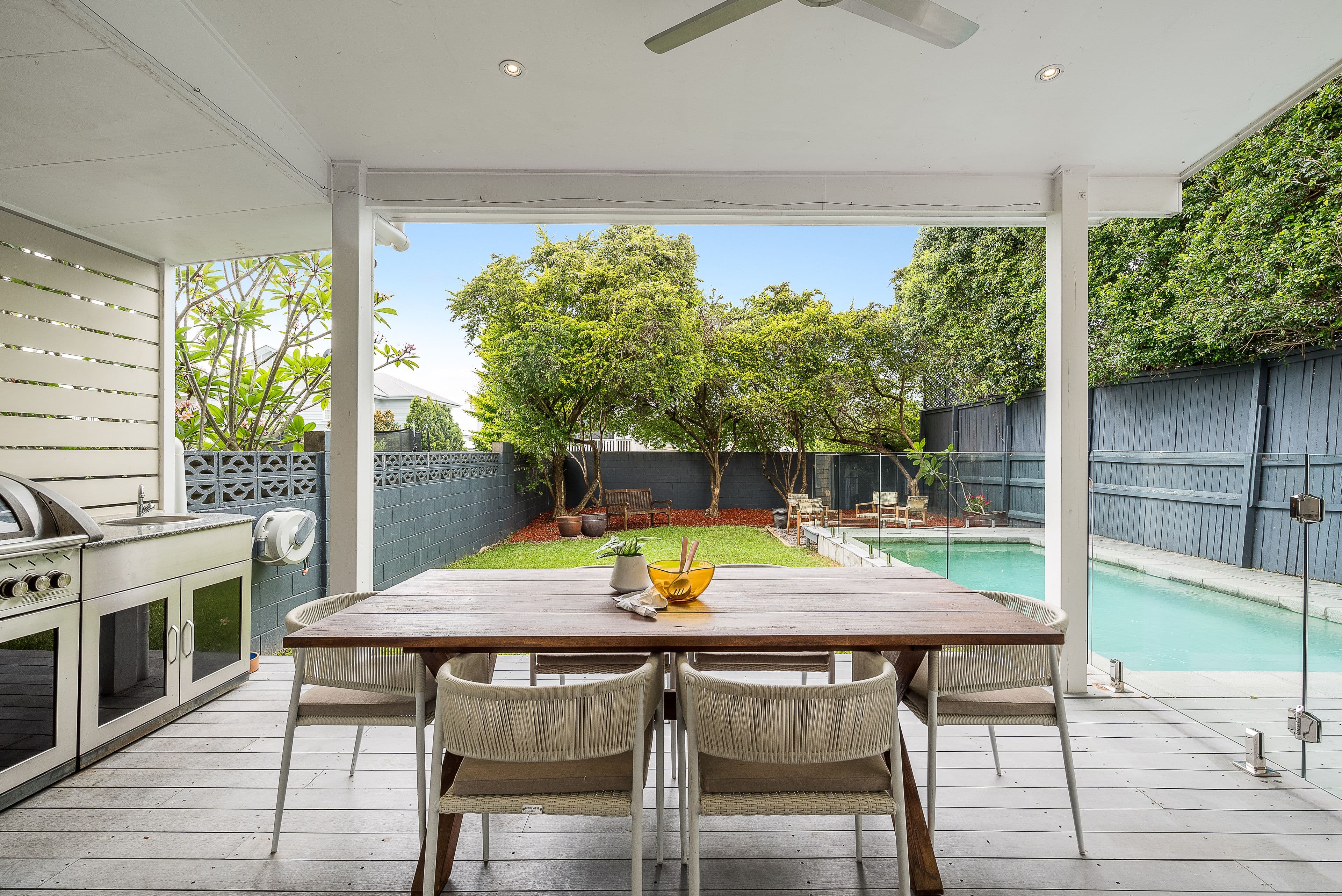 87 Gordon Street, Hawthorne QLD 4171, Hawthorne - Thumbnail 3