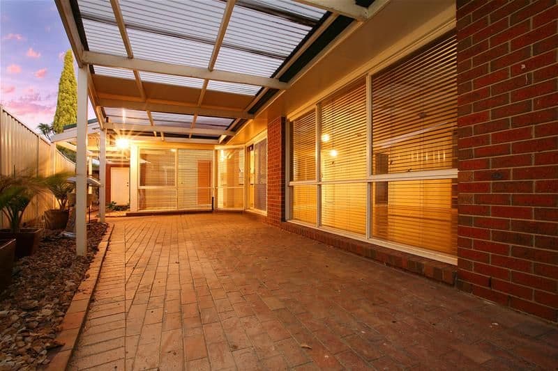 1 Lady Penrhyn Avenue, MILL PARK VIC 3082, Mill Park - Thumbnail 8
