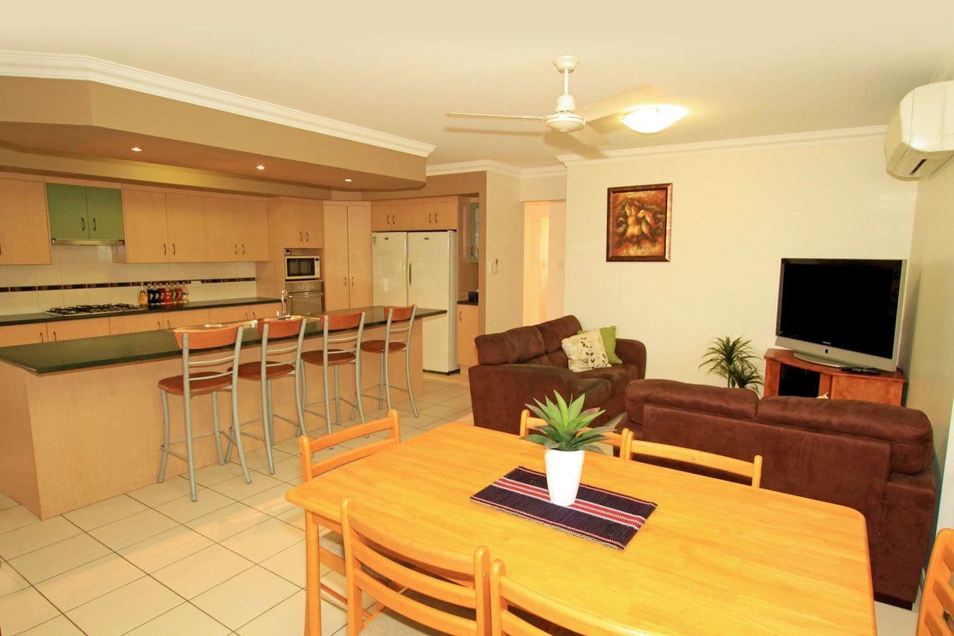 20 Rosella Court, Norman Gardens QLD 4701, Norman Gardens - Thumbnail 4