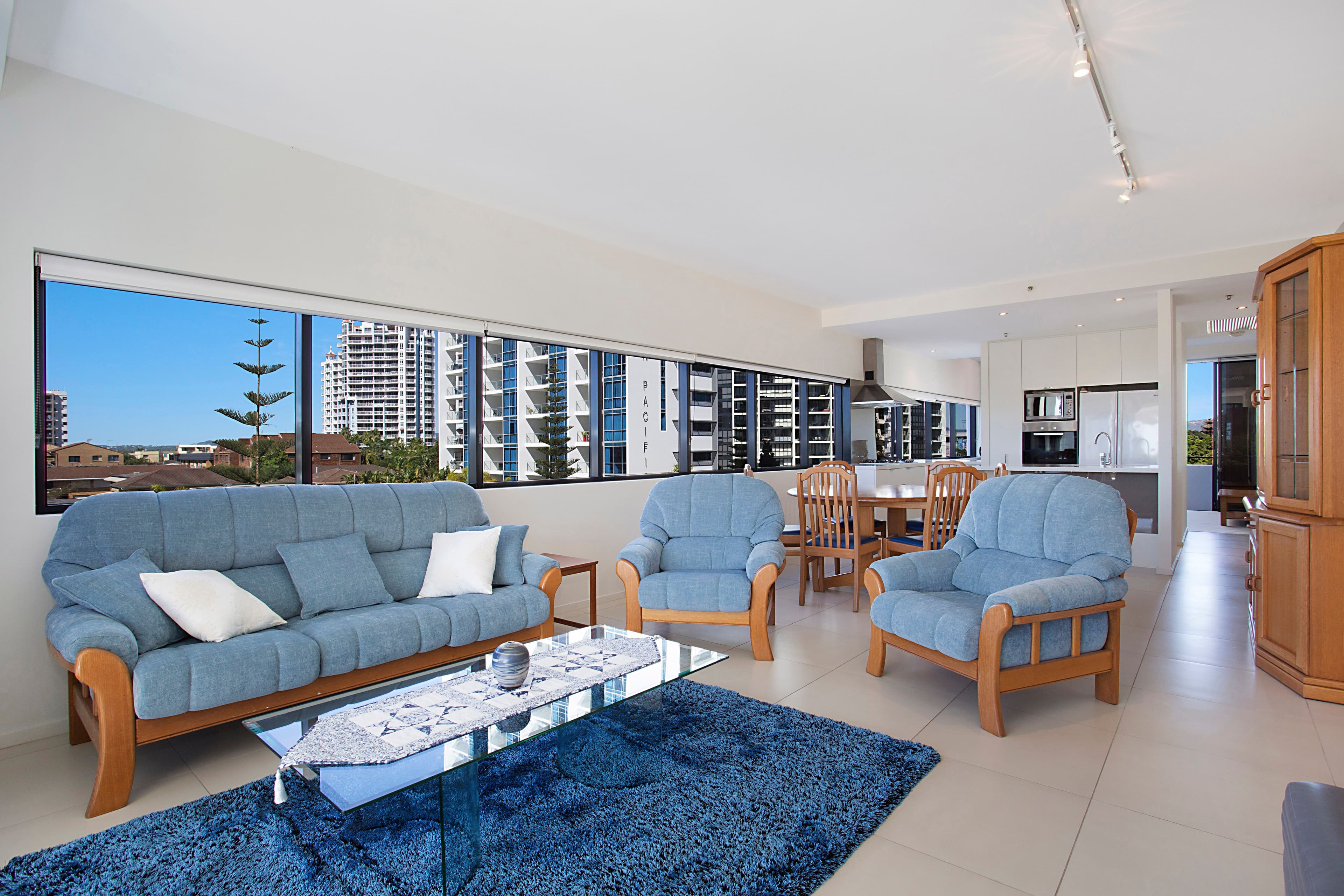 305 'Ultra' 14 George Avenue, Broadbeach QLD 4218, Broadbeach - Thumbnail 2