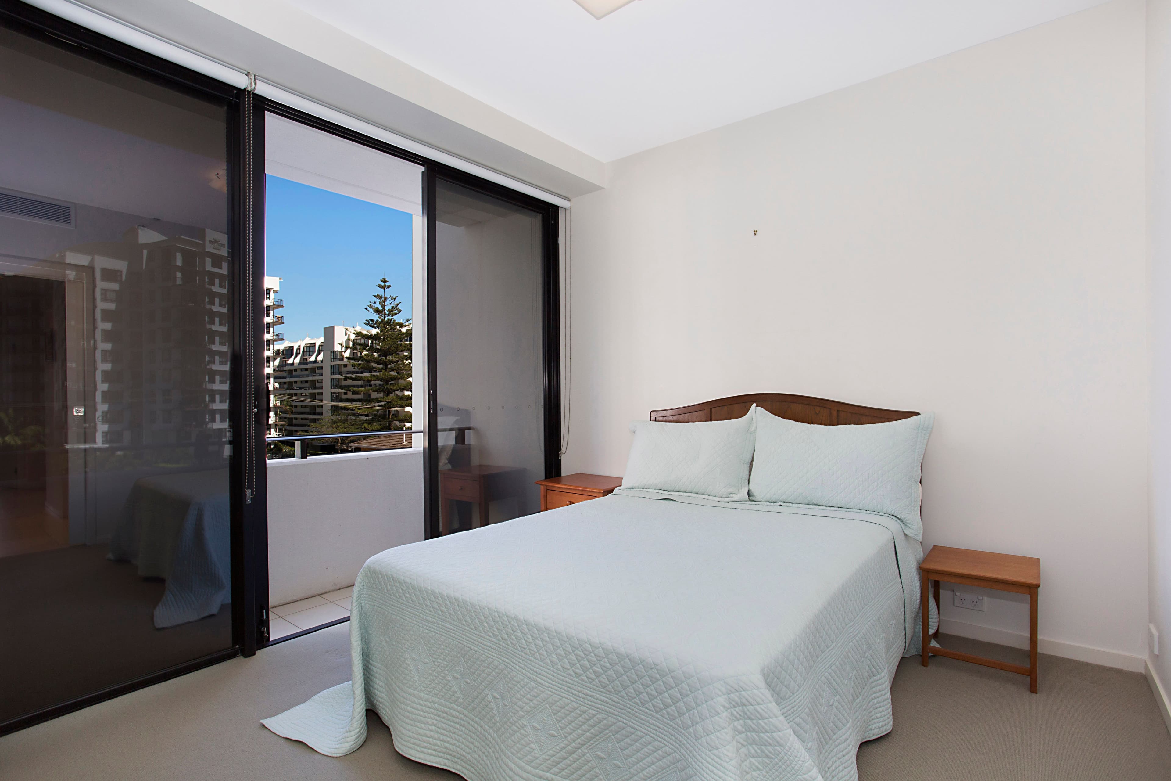 305 'Ultra' 14 George Avenue, Broadbeach QLD 4218, Broadbeach - Thumbnail 8