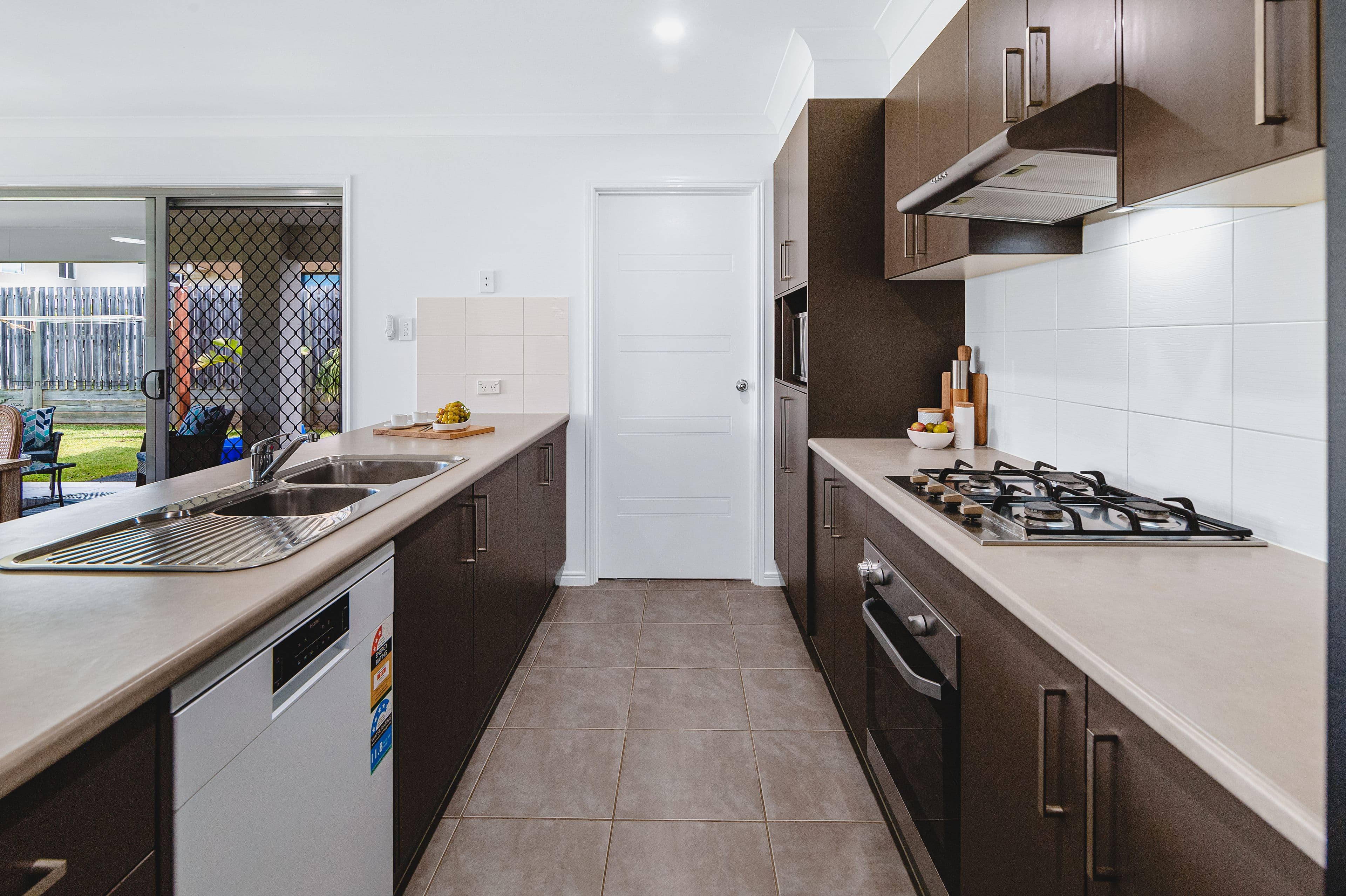 21 Azure Way, Coomera QLD 4209, Coomera - Thumbnail 4