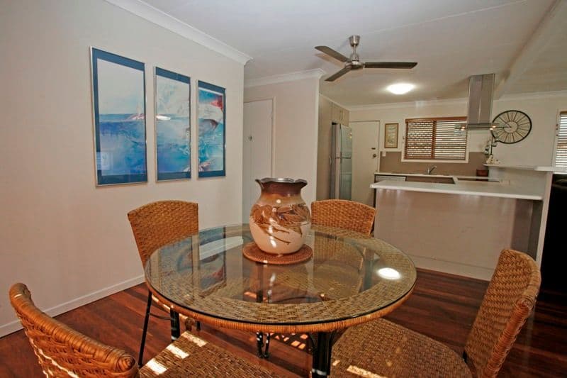 24 Ruby Round, KELSO QLD 4815, Kelso - Thumbnail 8