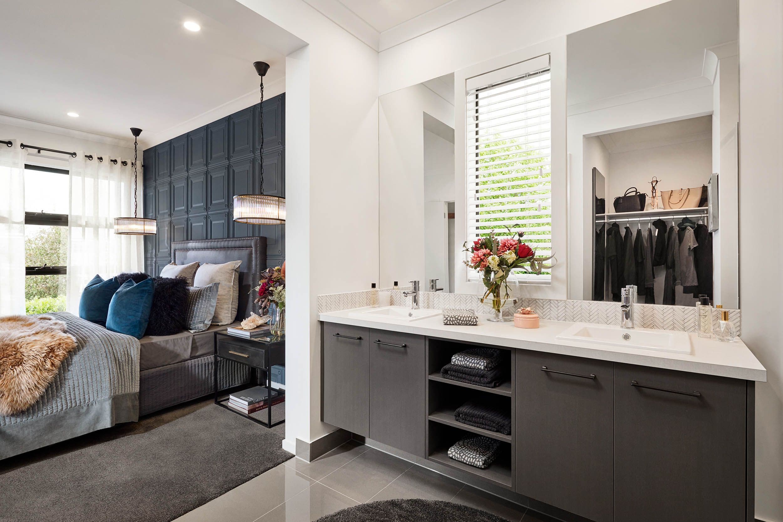 61 Whitfield Crescent, Craigieburn VIC 3064, Craigieburn - Thumbnail 3