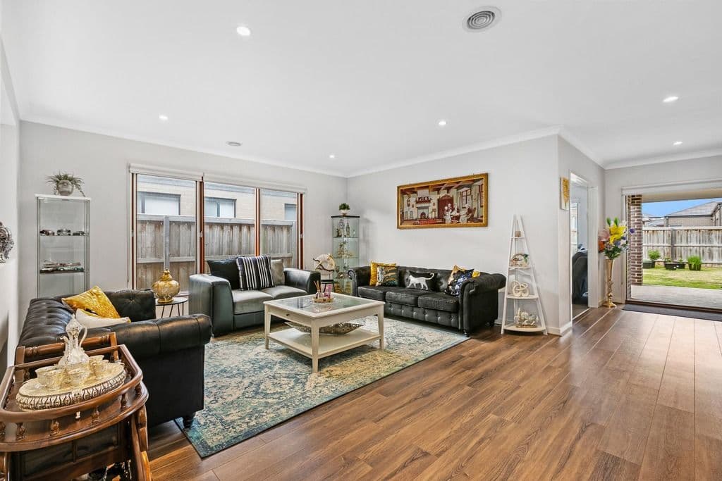29 Buttermint Crescent, MANOR LAKES VIC 3024, Manor Lakes - Thumbnail 3