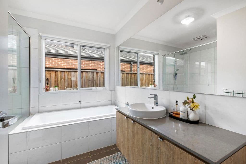 29 Buttermint Crescent, MANOR LAKES VIC 3024, Manor Lakes - Thumbnail 8