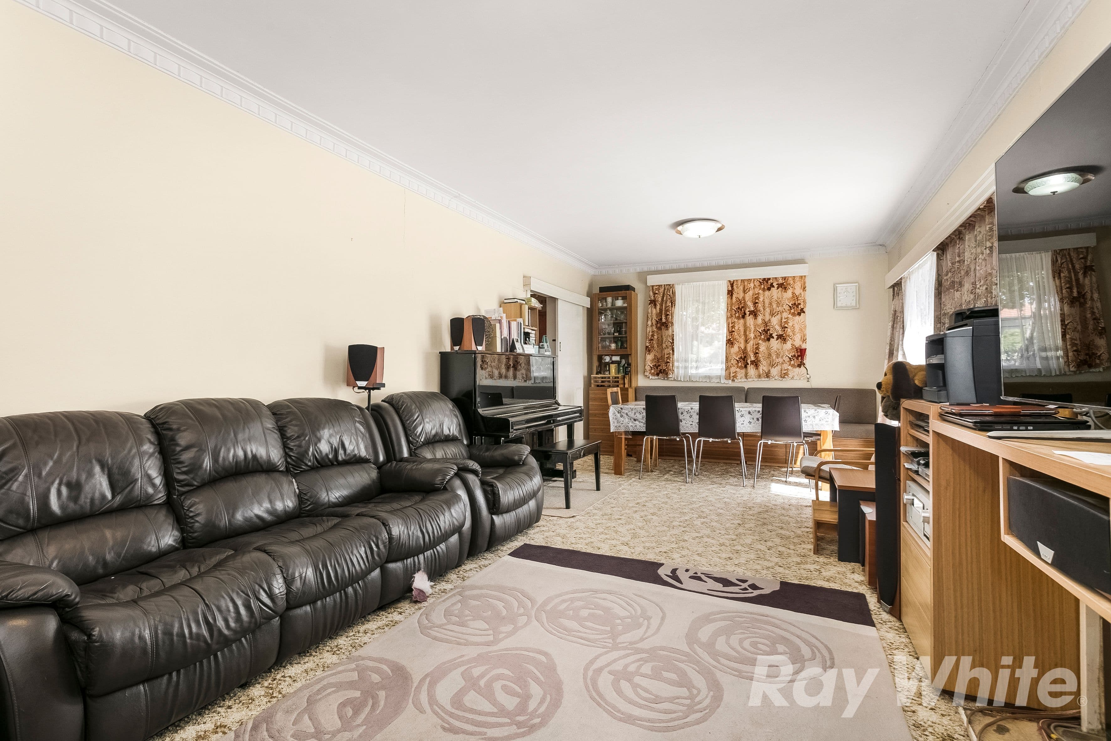 20 Lisbon Street, Glen Waverley VIC 3150, Glen Waverley - Thumbnail 2