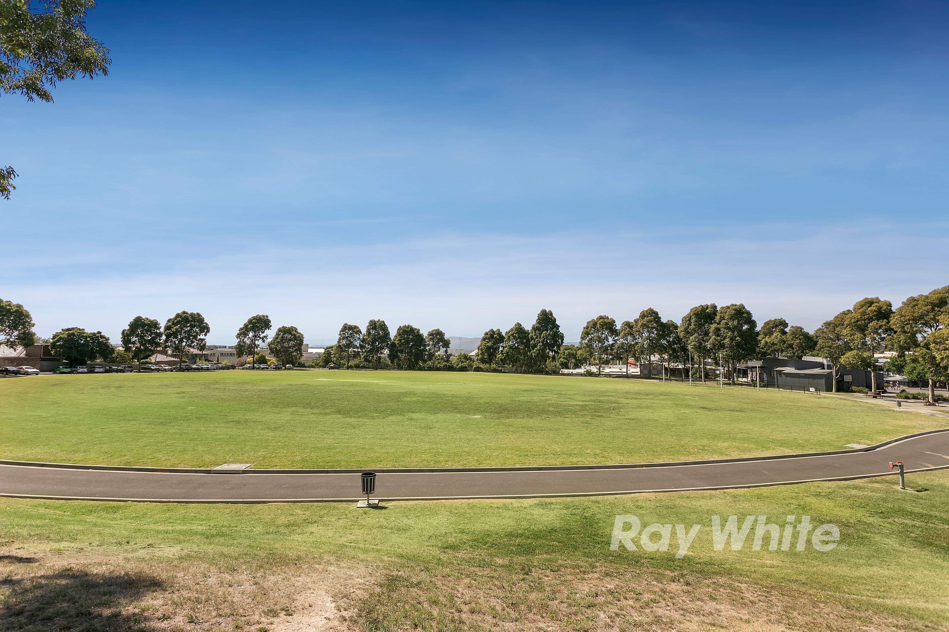 20 Lisbon Street, Glen Waverley VIC 3150, Glen Waverley - Thumbnail 6
