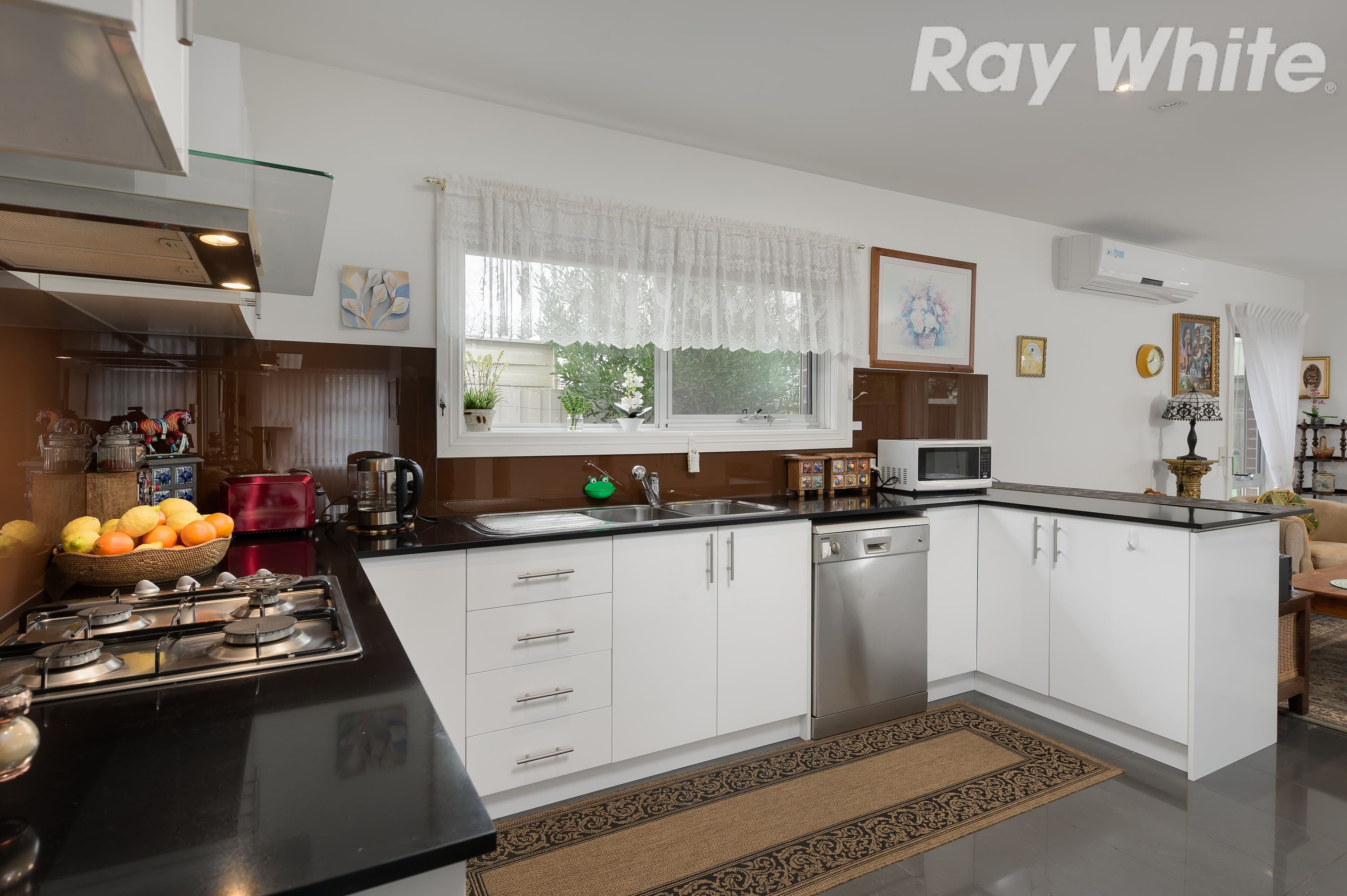 21 Curtain Street, Kingsbury VIC 3083, Kingsbury - Thumbnail 6