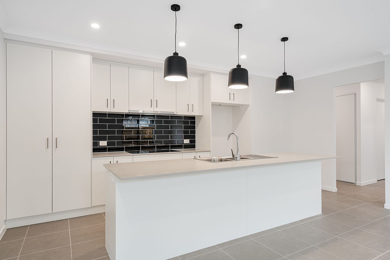 18 Oakbank Circuit, Burpengary East QLD 4505, Burpengary East - Thumbnail 2