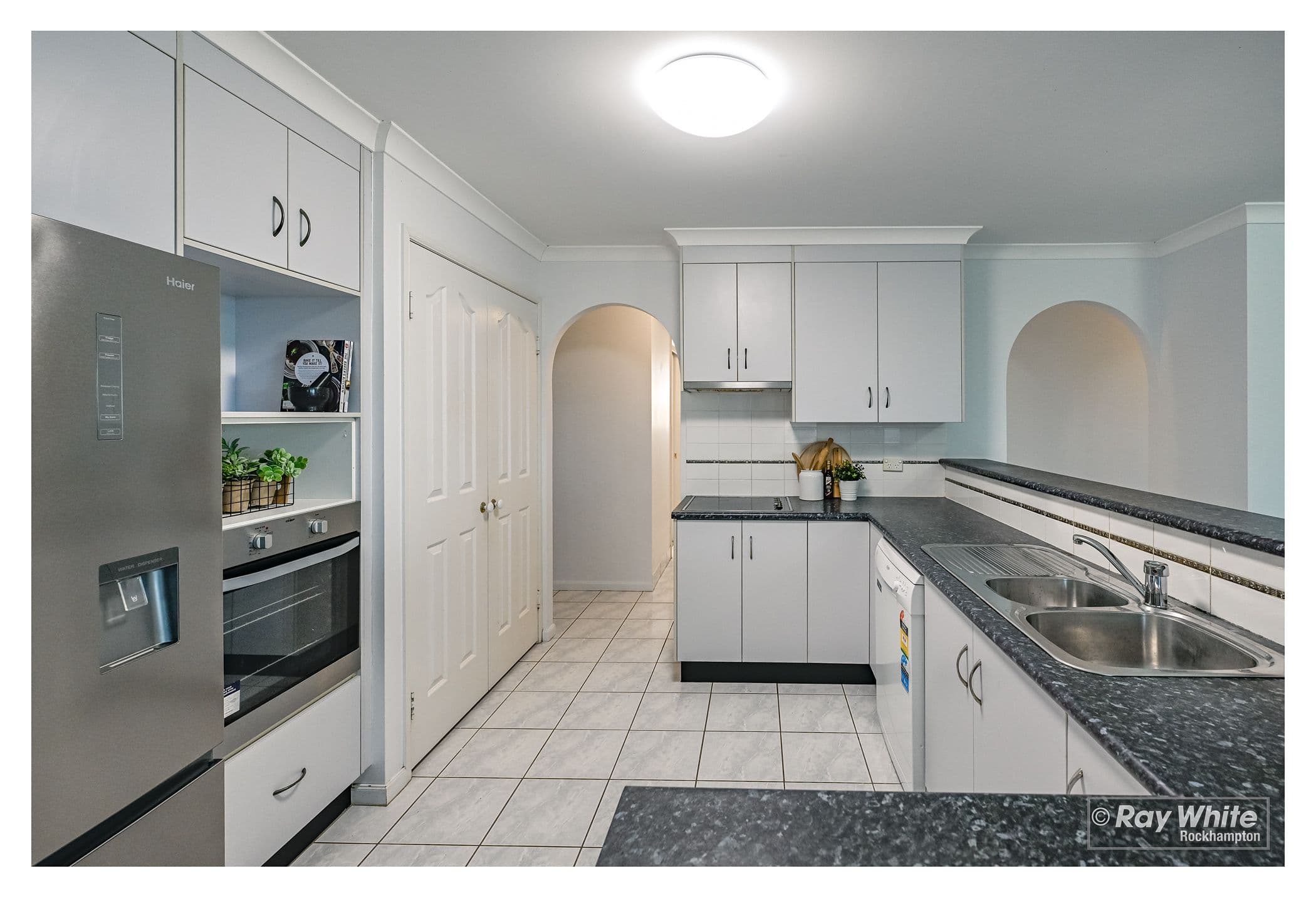 25 Paradise Way, Emu Park QLD 4710, Emu Park - Thumbnail 7