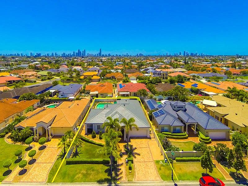 8 Sir Bruce Small Boulevard, Benowa Waters QLD 4217, Benowa - Thumbnail 8