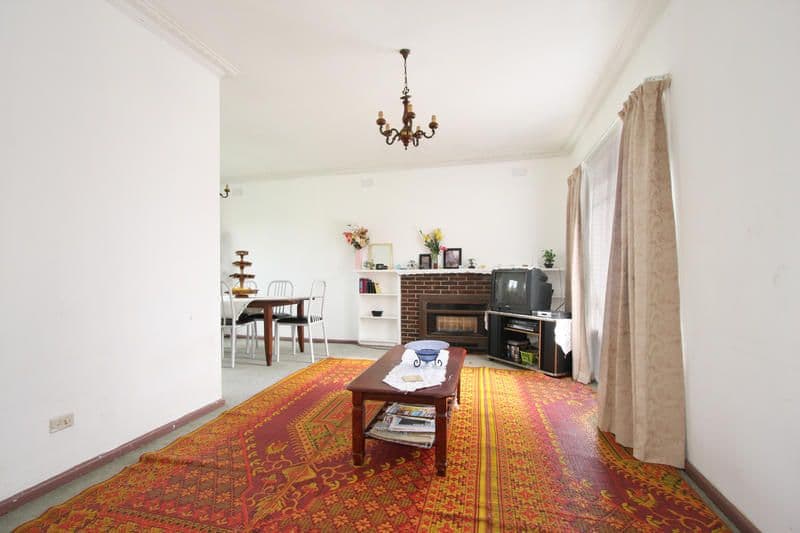 36 Oakes Avenue, CLAYTON SOUTH VIC 3169, Clayton South - Thumbnail 3