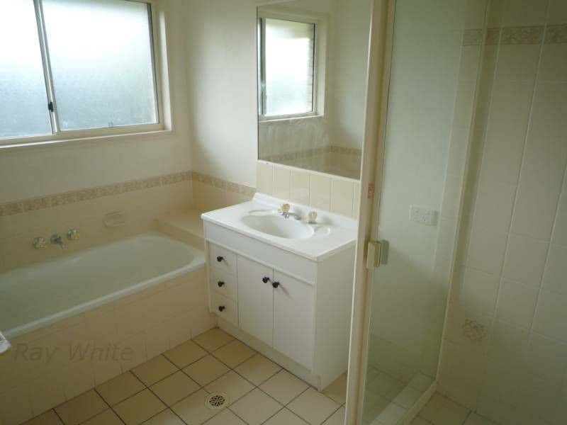 1 Gareth Court, DECEPTION BAY QLD 4508, Deception Bay - Thumbnail 4