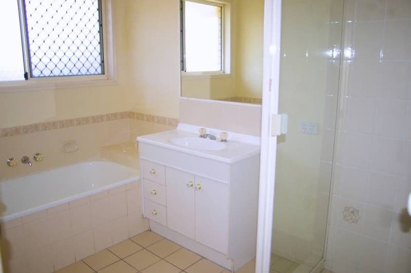 1 Gareth Court, DECEPTION BAY QLD 4508, Deception Bay - Thumbnail 7