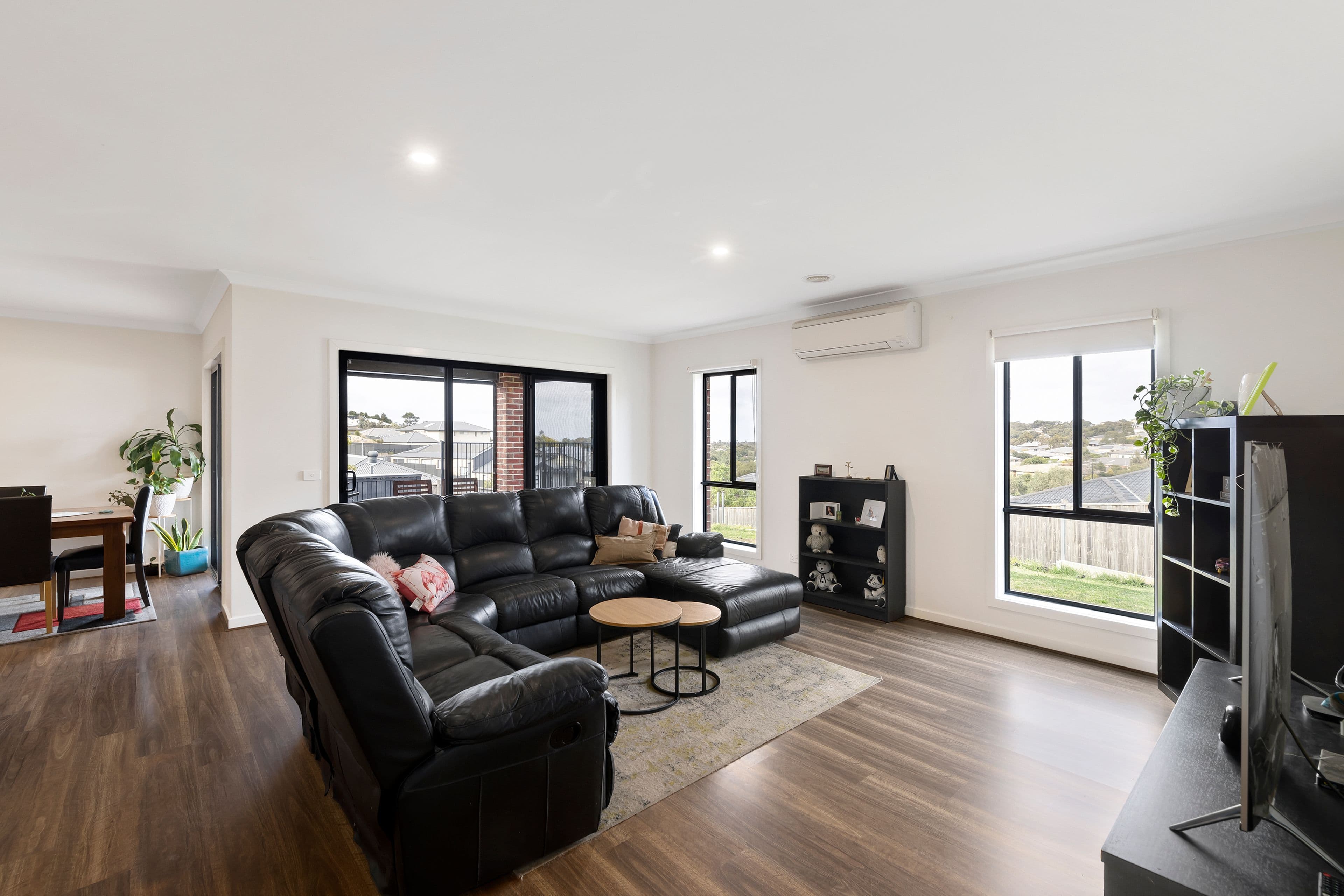 6 Lewis Place, Sunbury VIC 3429, Sunbury - Thumbnail 6