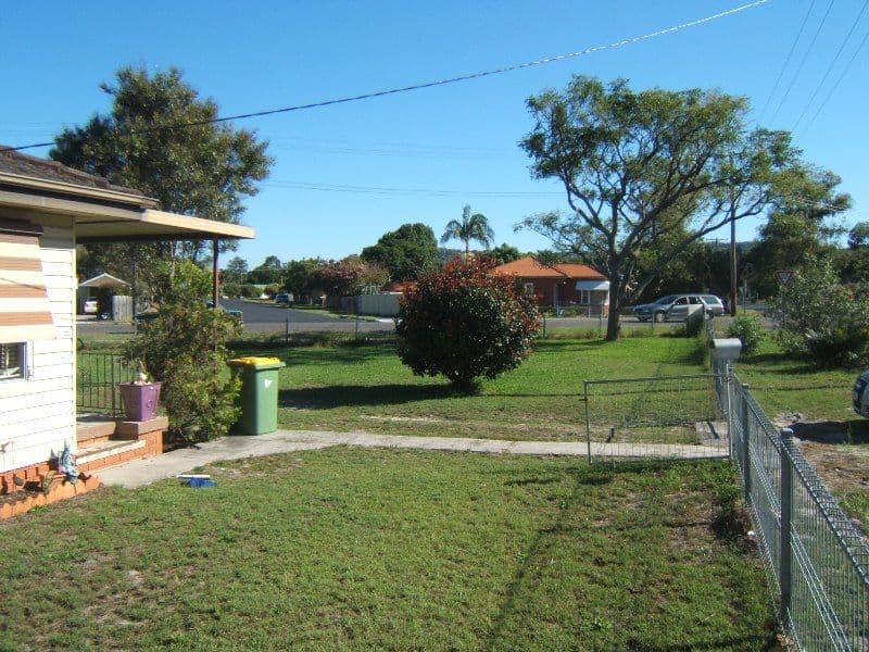 100 Paton Street, WOY WOY NSW 2256, Woy Woy - Thumbnail 2