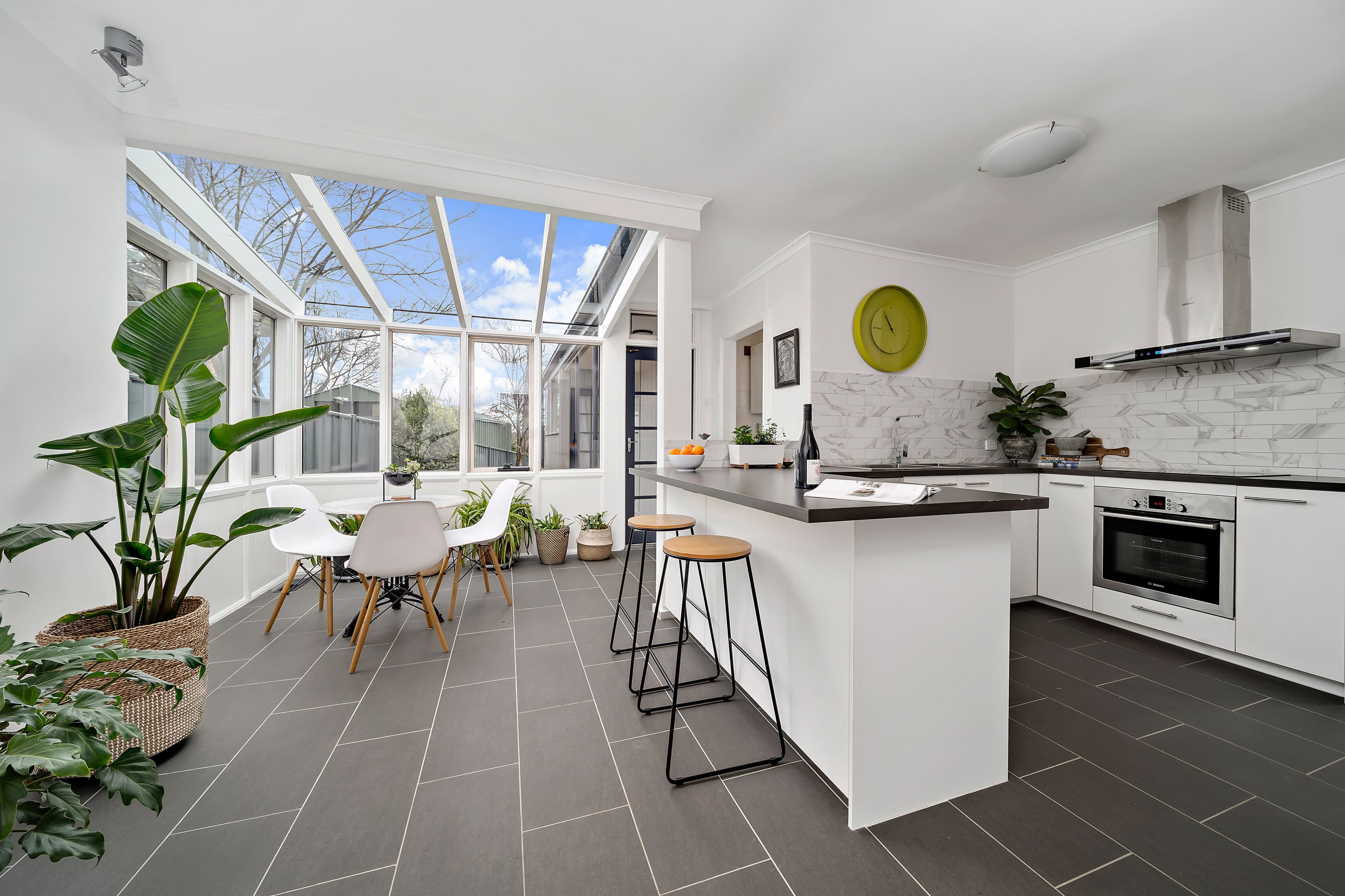 6 Walu Street, Aranda ACT 2614, Aranda - Thumbnail 2