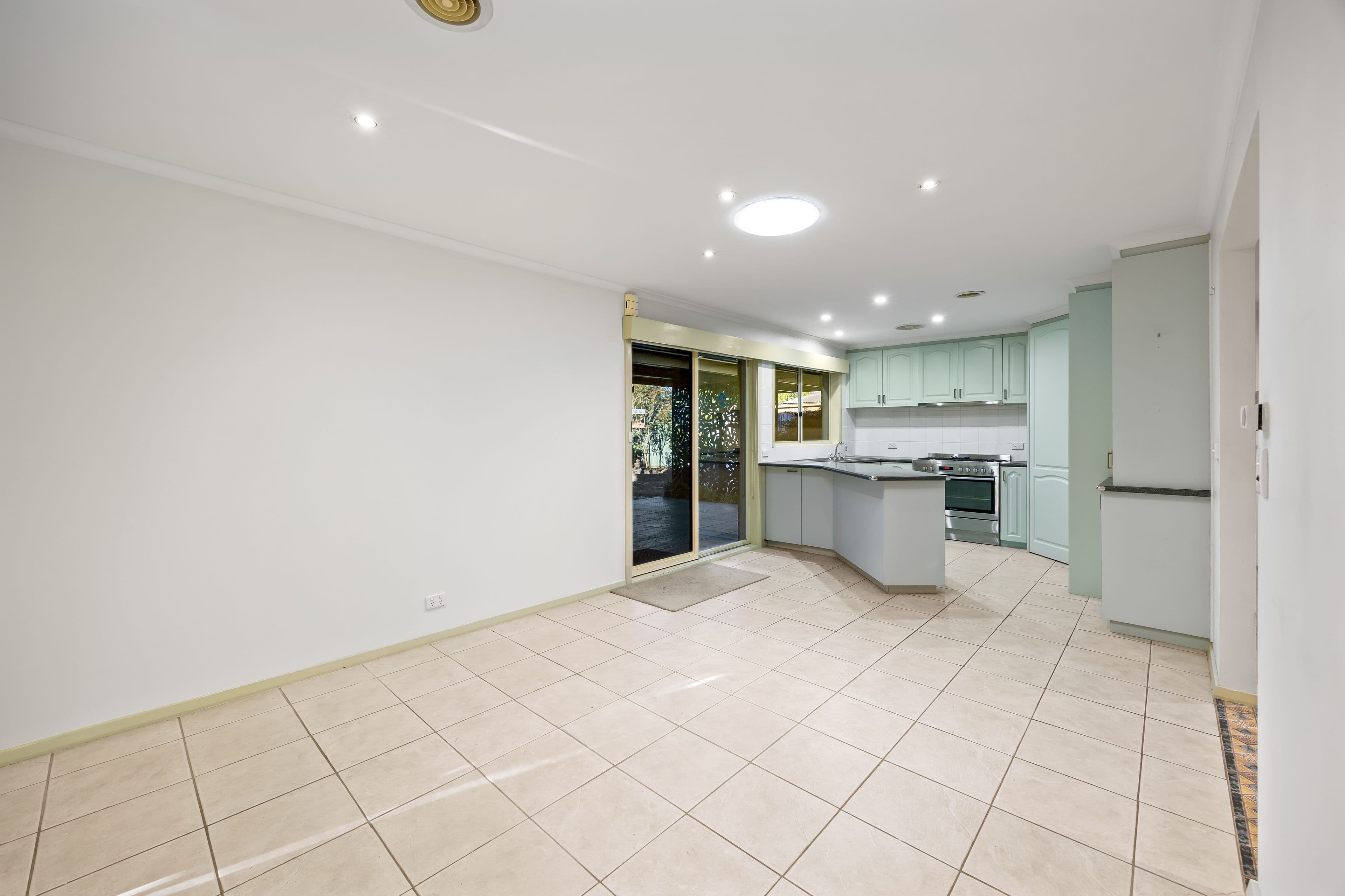 220 Greenhalghs Road, Delacombe VIC 3356, Delacombe - Thumbnail 5