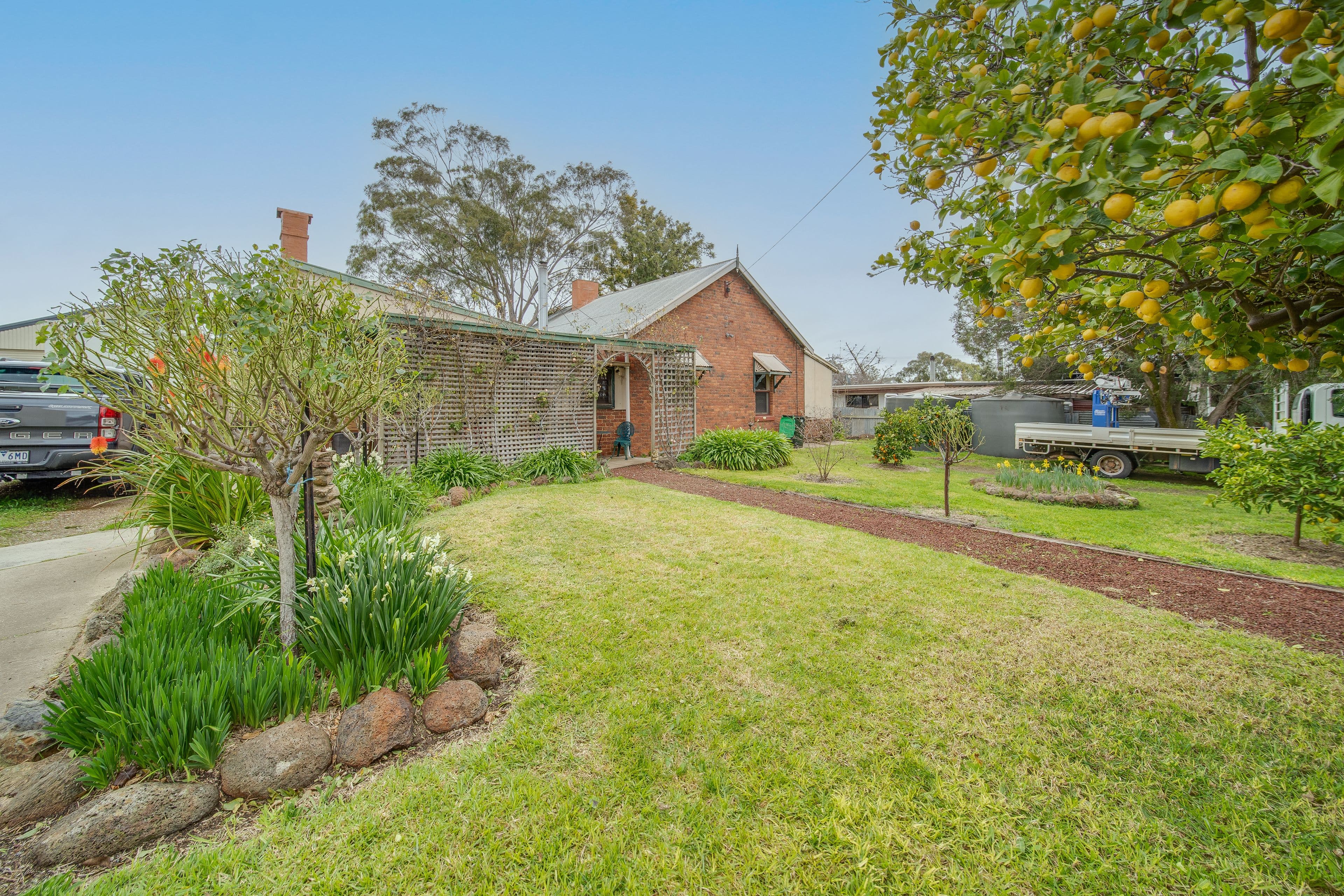 26 Rose Street, Long Gully VIC 3550, Long Gully - Thumbnail 2