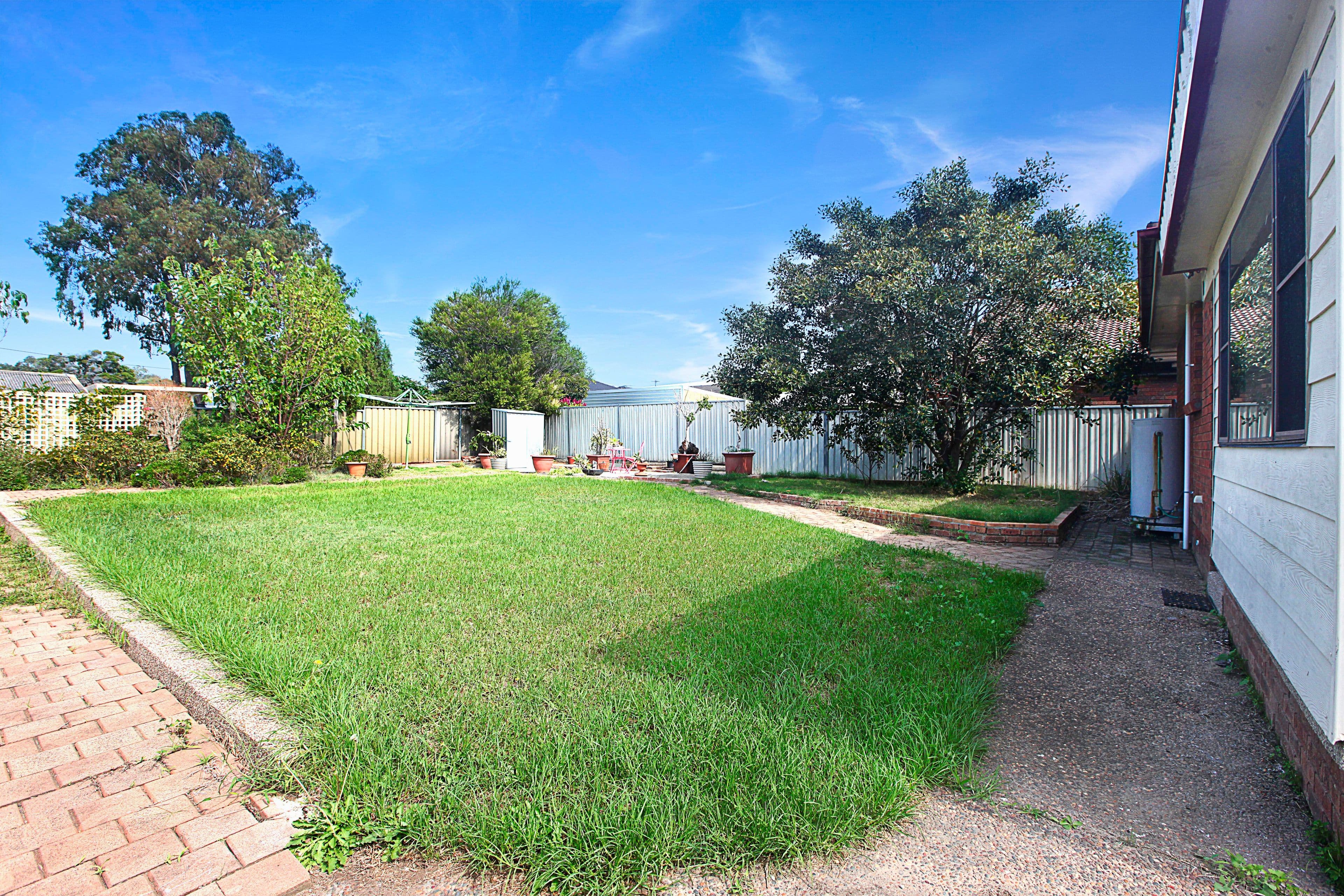 112 Chifley Street, Smithfield - Thumbnail 2