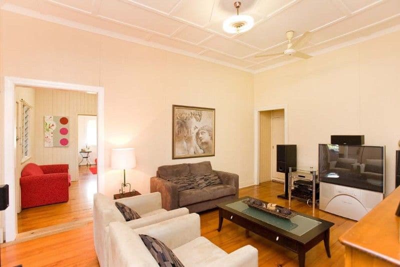 19 Haig Street, ASHGROVE QLD 4060, Ashgrove - Thumbnail 2