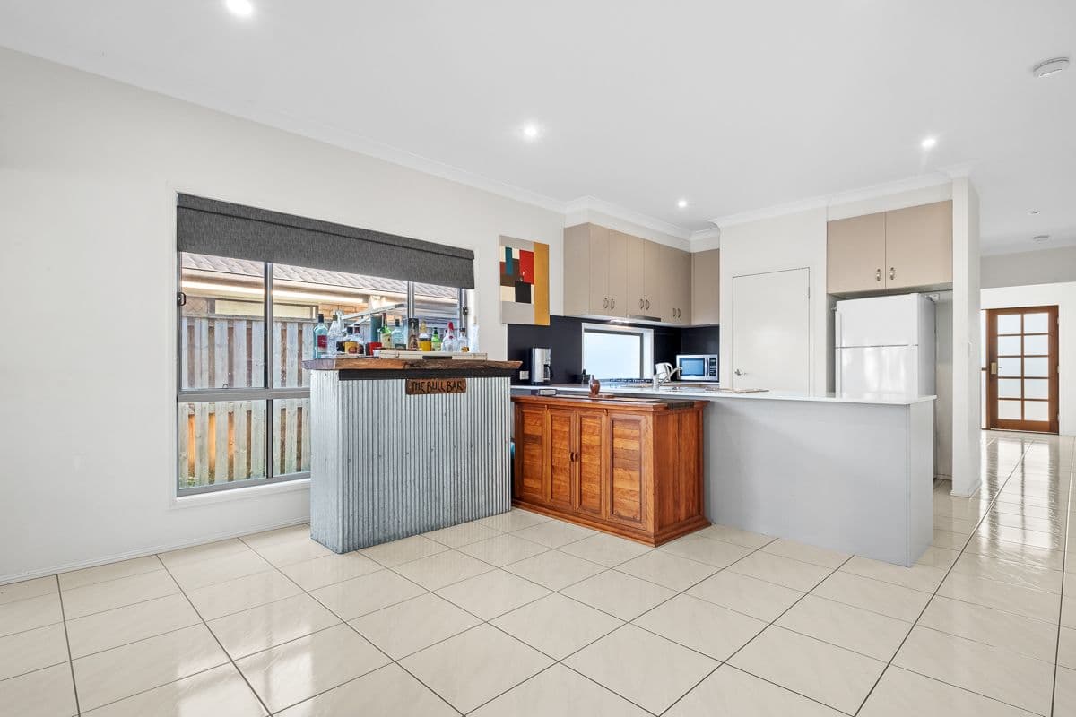 33 Mersey Street, North Lakes QLD 4509, North Lakes - Thumbnail 3