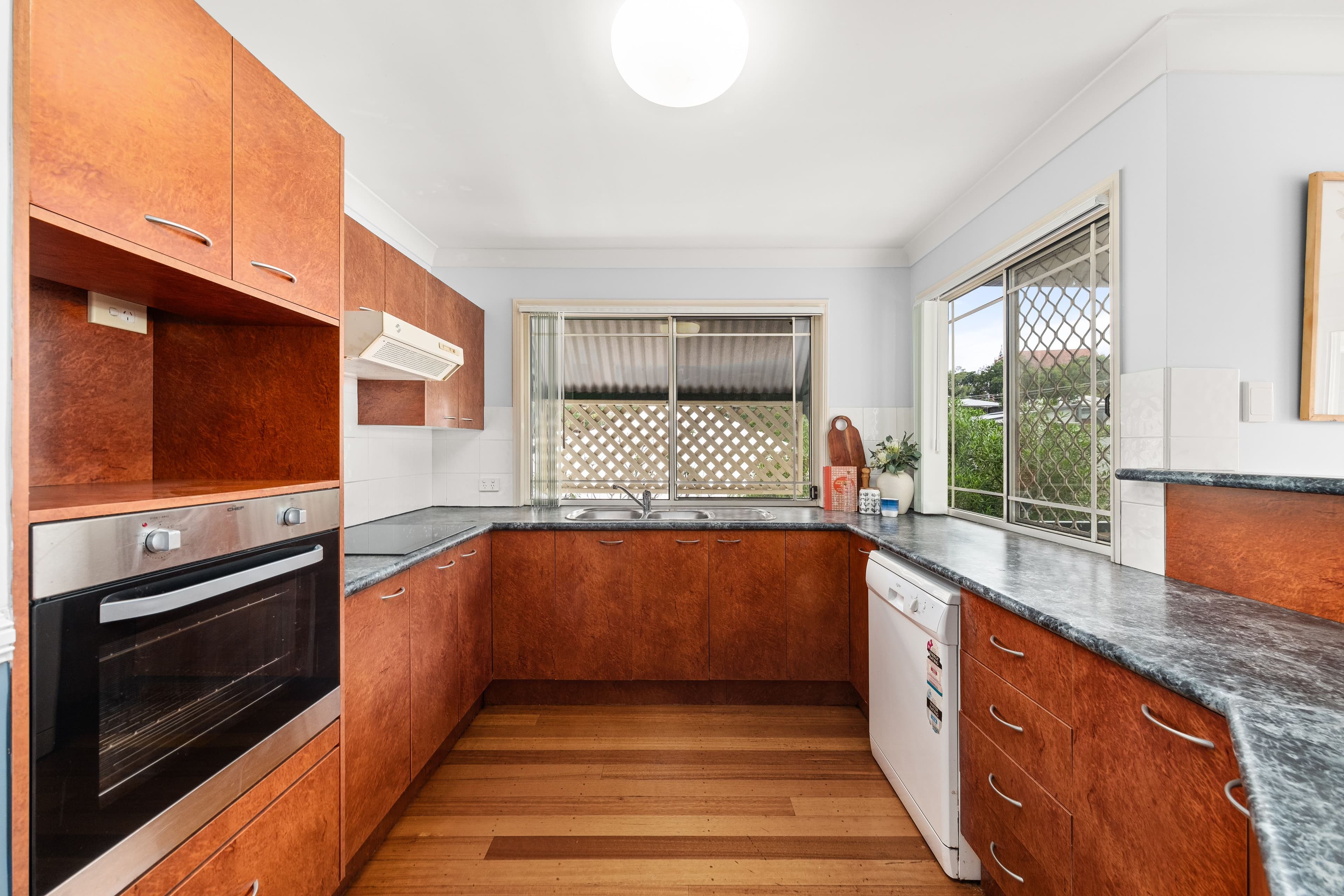 8 Macartney Street, Paddington QLD 4064, Paddington - Thumbnail 4