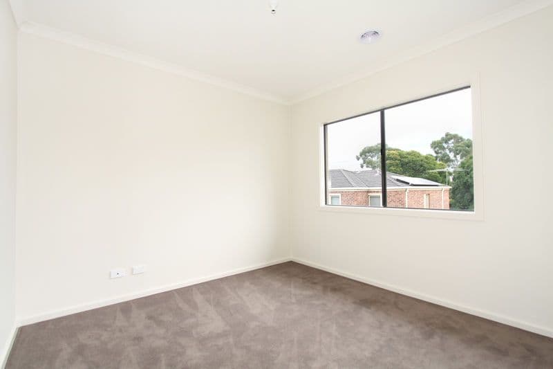 30 Westbrook Street, CHADSTONE VIC 3148, Chadstone - Thumbnail 7