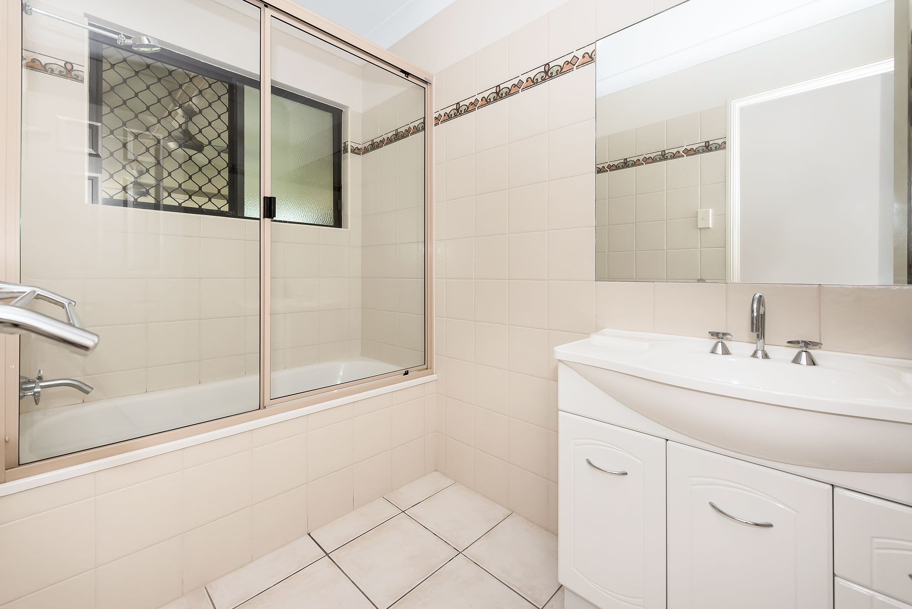 8 Sullivan Place, Kirwan QLD 4817, Kirwan - Thumbnail 7