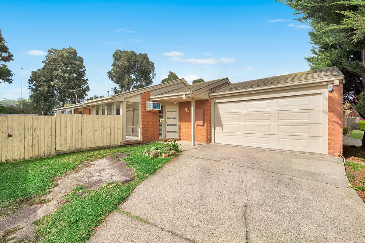 6 Broome Crescent, Cranbourne North VIC 3977, Cranbourne North - Image 1