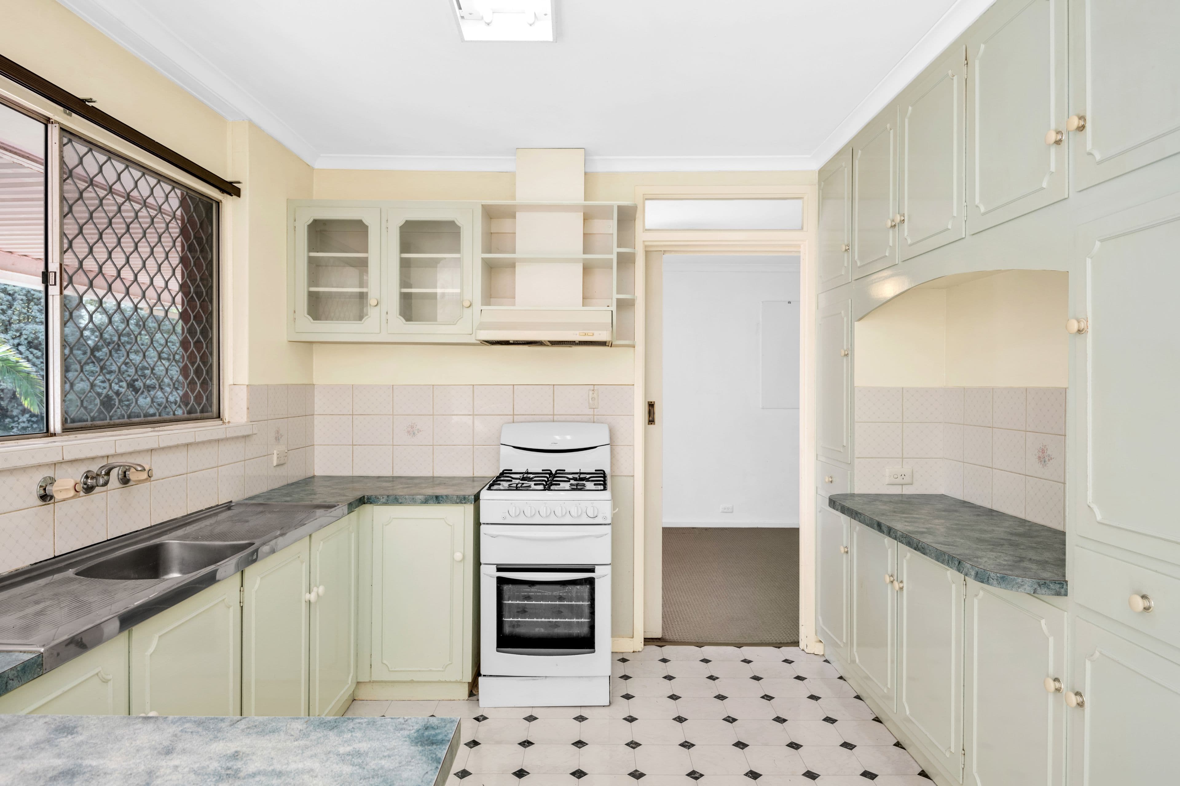 9 Kiah Crescent, Sheidow Park SA 5158, Sheidow Park - Thumbnail 4