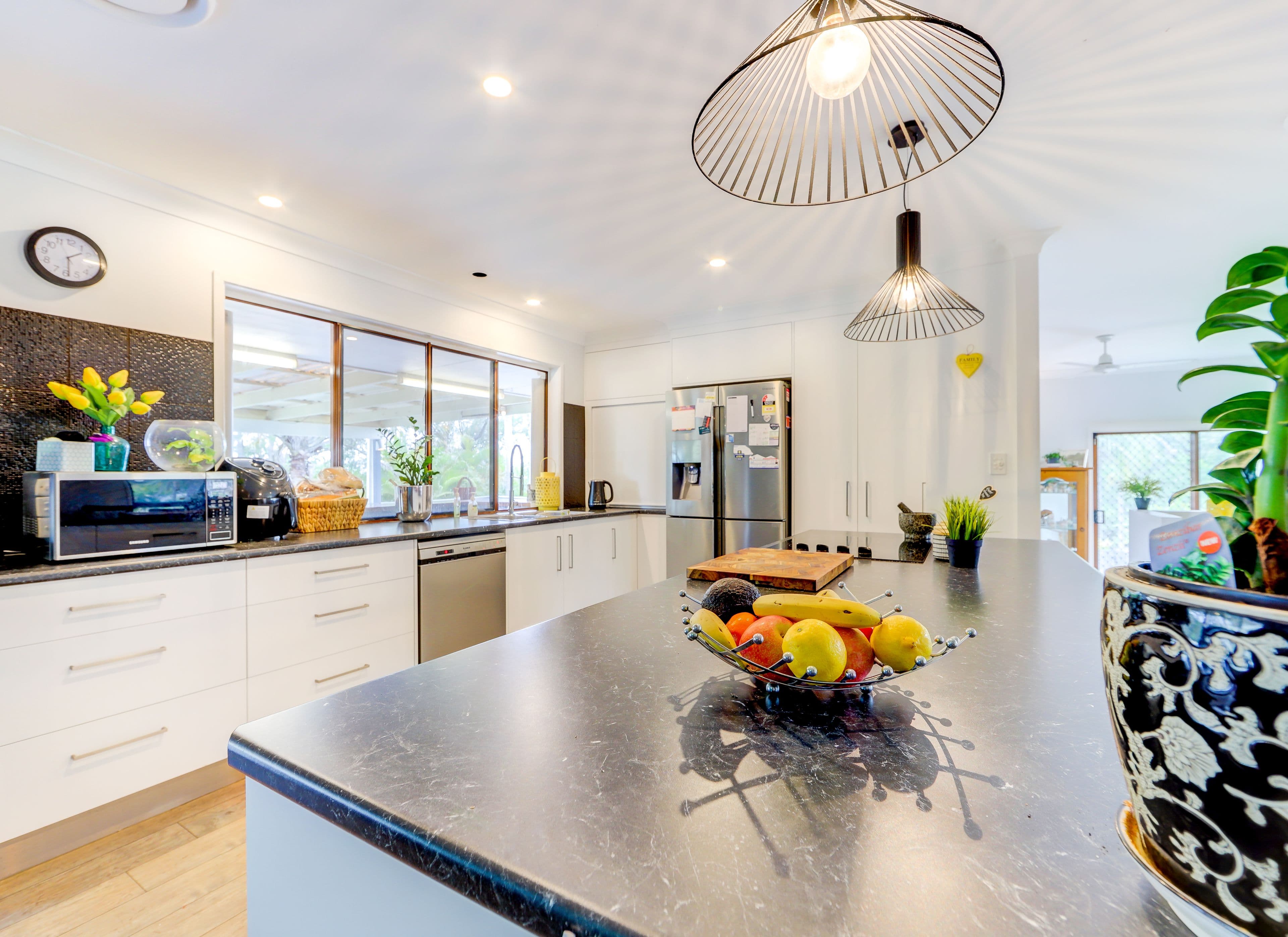 22 Renfrew Drive, Highland Park QLD 4211, Highland Park - Thumbnail 6