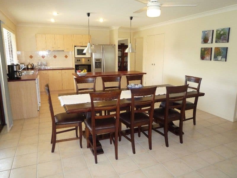 40 Nottinghill Gate Drive, ARUNDEL QLD 4214, Arundel - Thumbnail 2