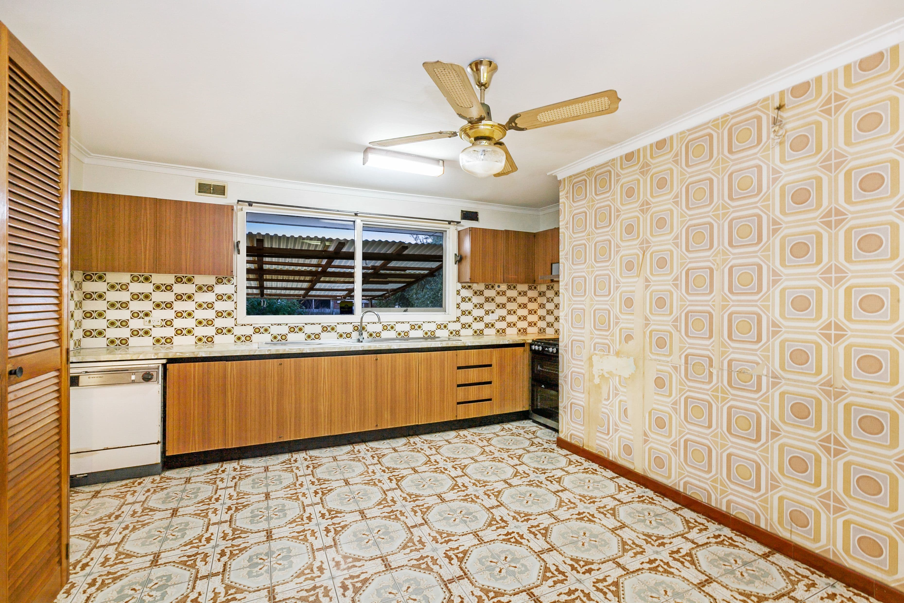 158 Broadway, Reservoir VIC 3073, Reservoir - Thumbnail 7