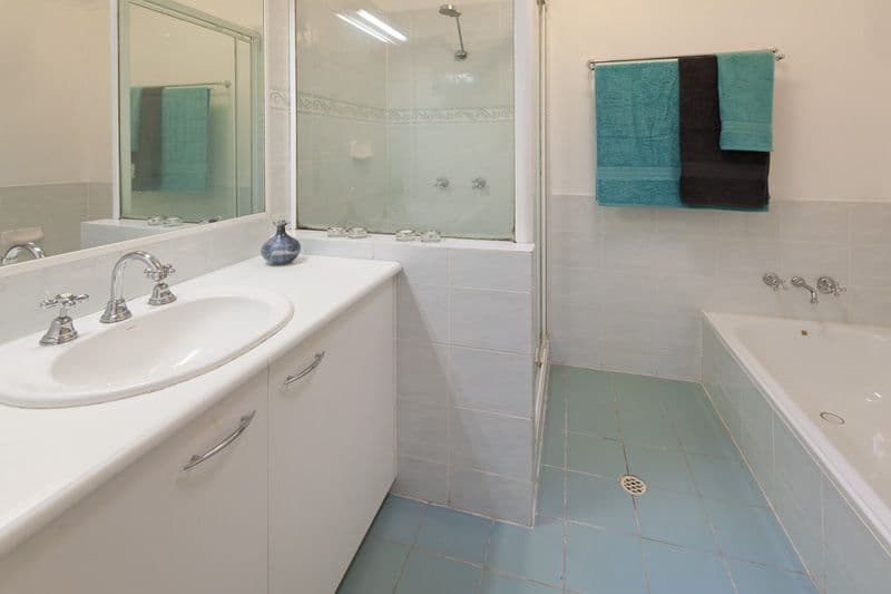 344 Pine Mountain Road, CARINA HEIGHTS QLD 4152, Carina Heights - Thumbnail 8