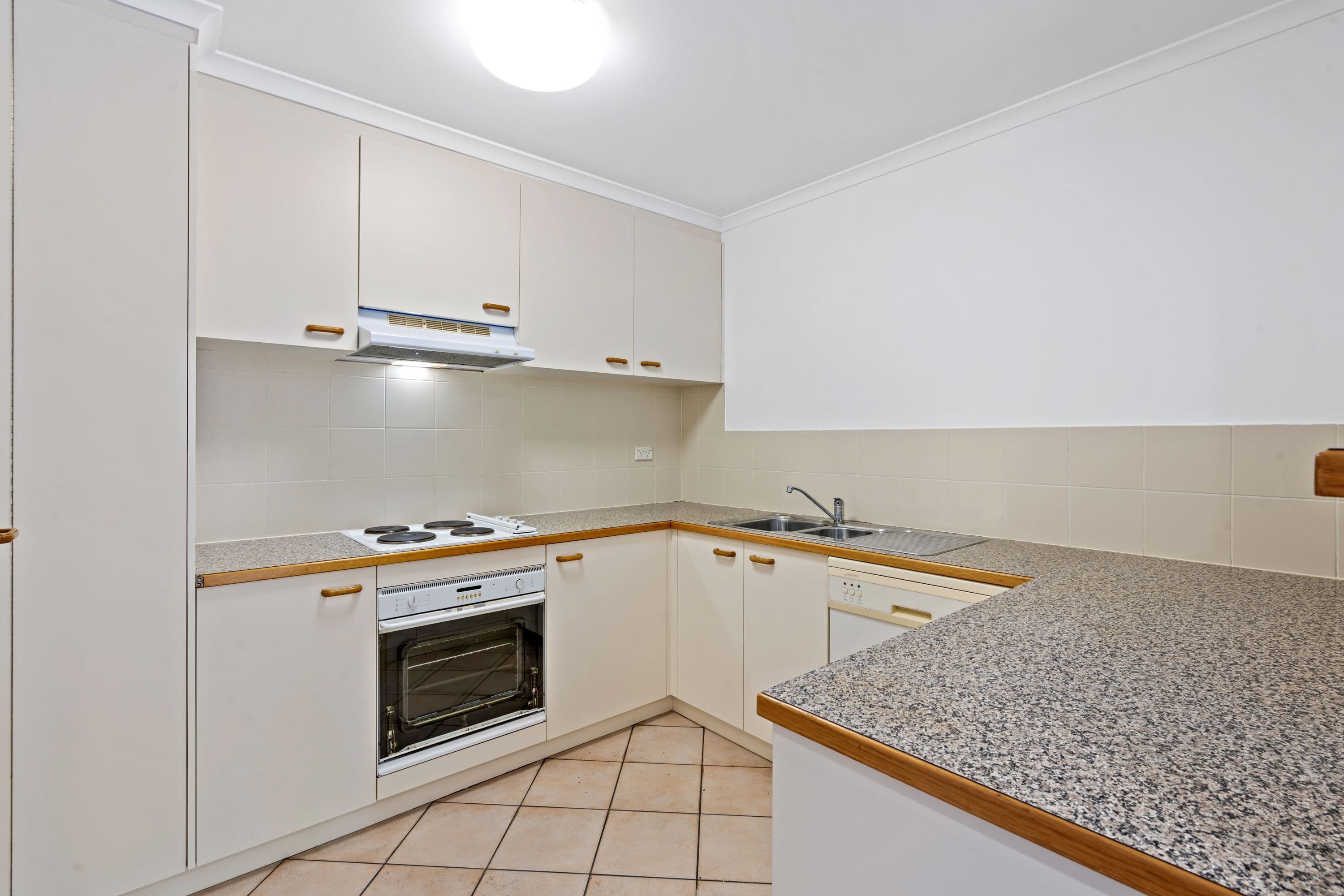 38 Torrens Street, Braddon ACT 2612, Braddon - Thumbnail 3