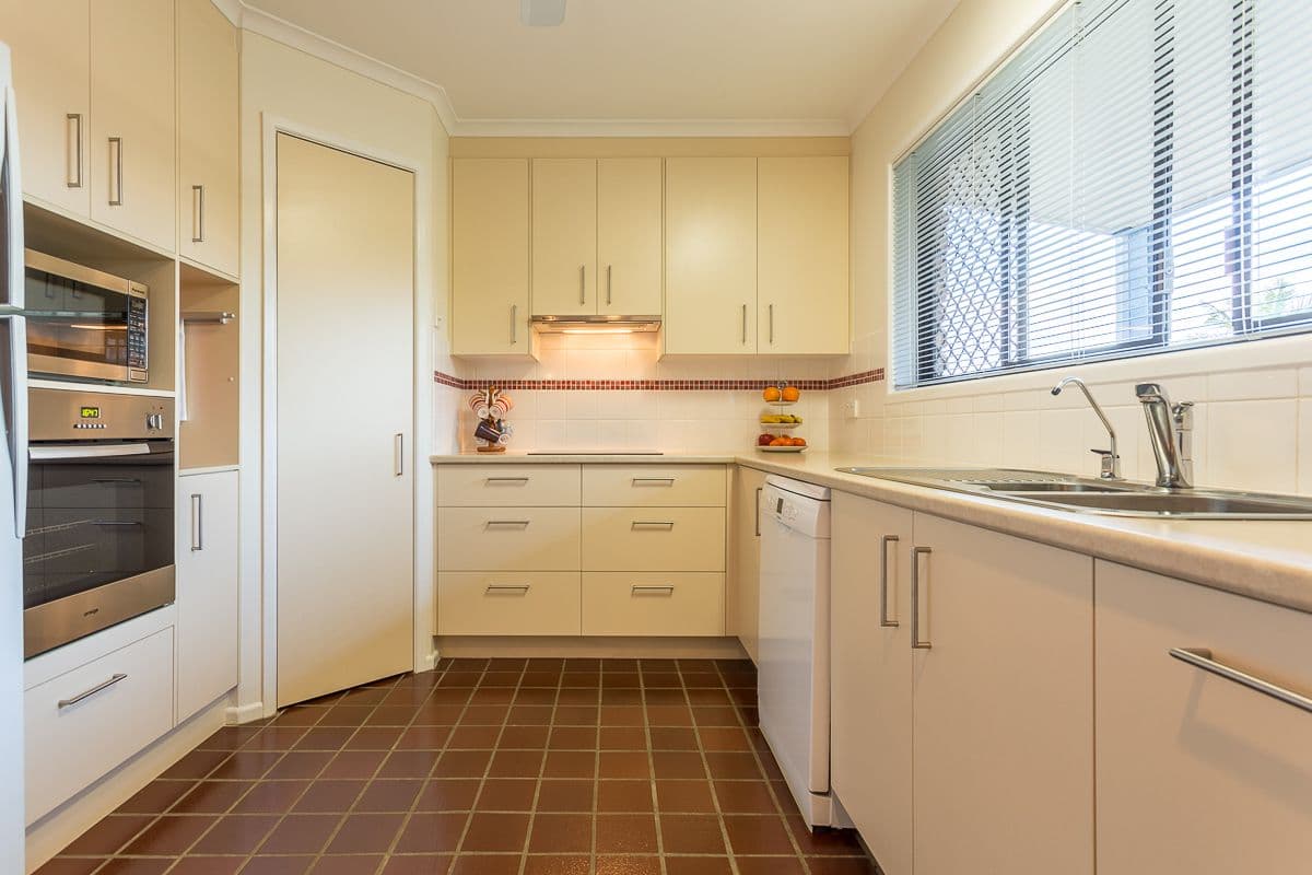 5 Carino Close, The Gap QLD 4061, The Gap - Thumbnail 5